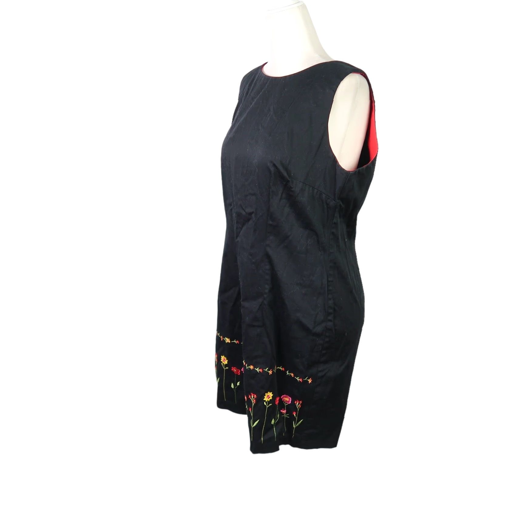 VINTAGE 90s T & Company Black Floral Embroidered Mini Dress Sleeveless Size  10 Womens