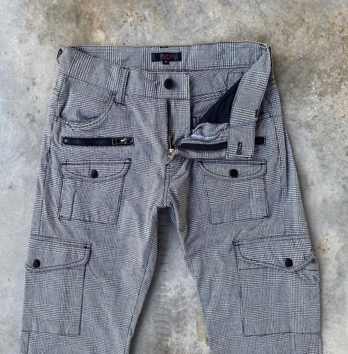 Japanese Brand Japanese Avail Bondage Cyberpunk Multi-Pocket Cargo Buckle Size US 28 / EU 44 - 9 Thumbnail