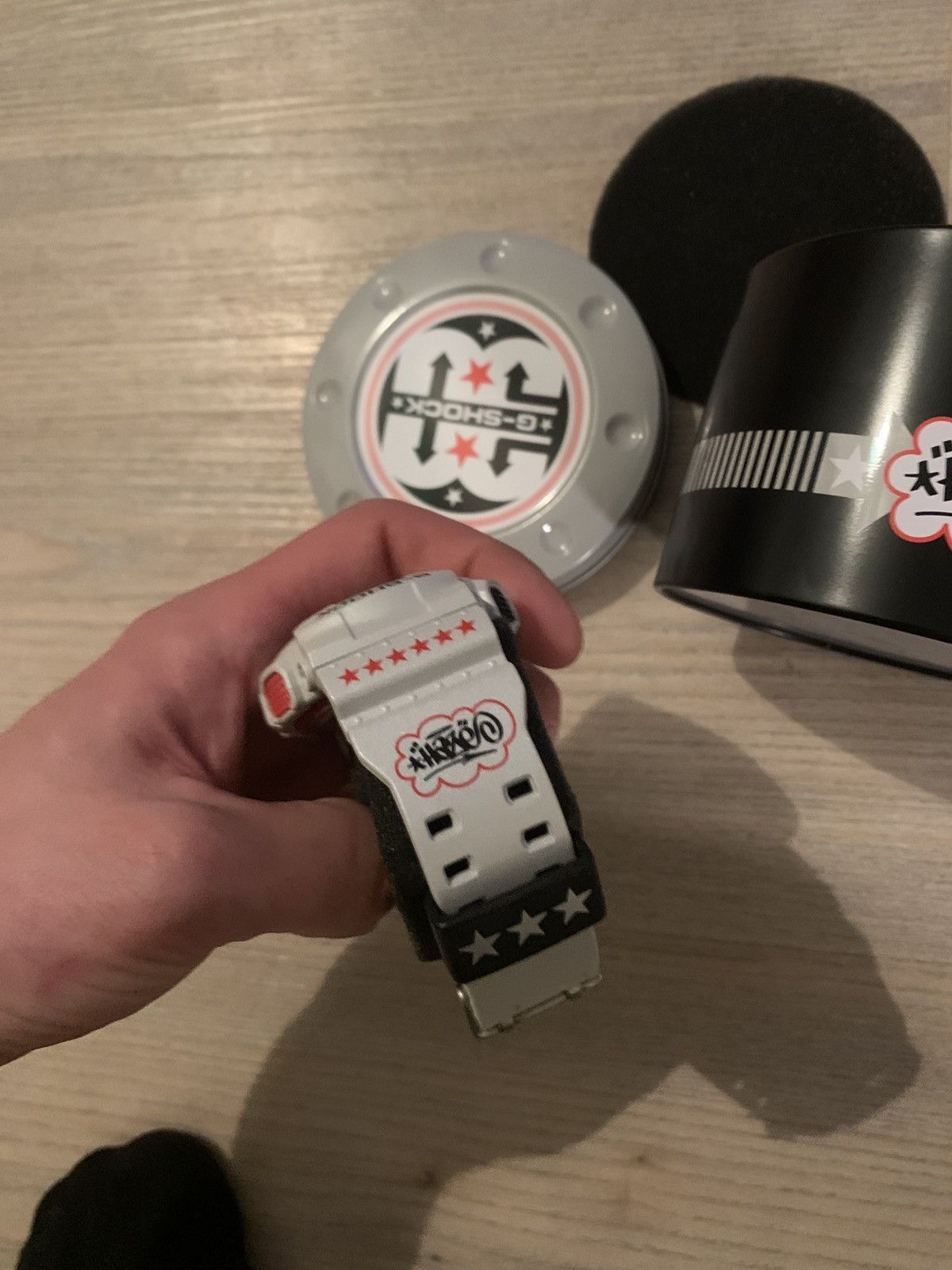 G Shock G shock Eric Haze graffiti 2012 watch Size ONE SIZE - 3 Thumbnail