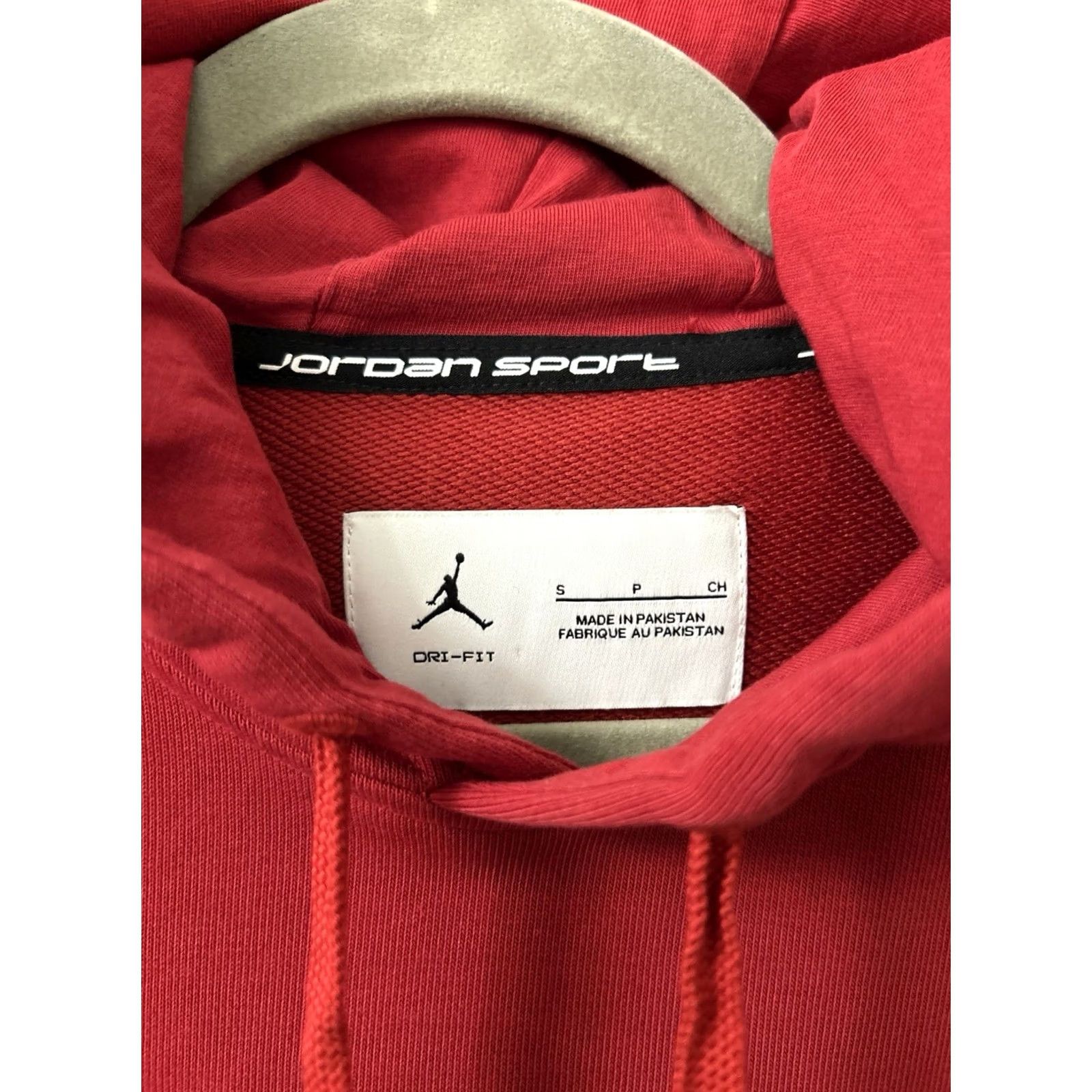 Jordan Brand Jordan Hoodie Mens Size Small Red Center Logo Dri-Fit Pullover Pocket L/S Size US S / EU 44-46 / 1 - 6 Thumbnail