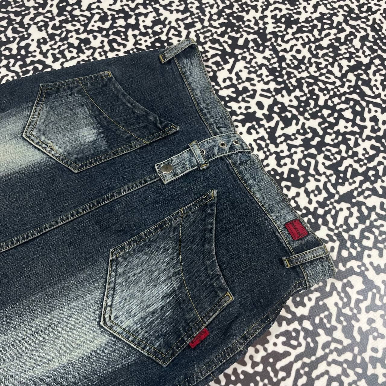 Japanese Brand Vintage Y2K Japanese Style Retro Denim Mini Skirt Size 25" / US 0 / IT 36 - 11 Thumbnail