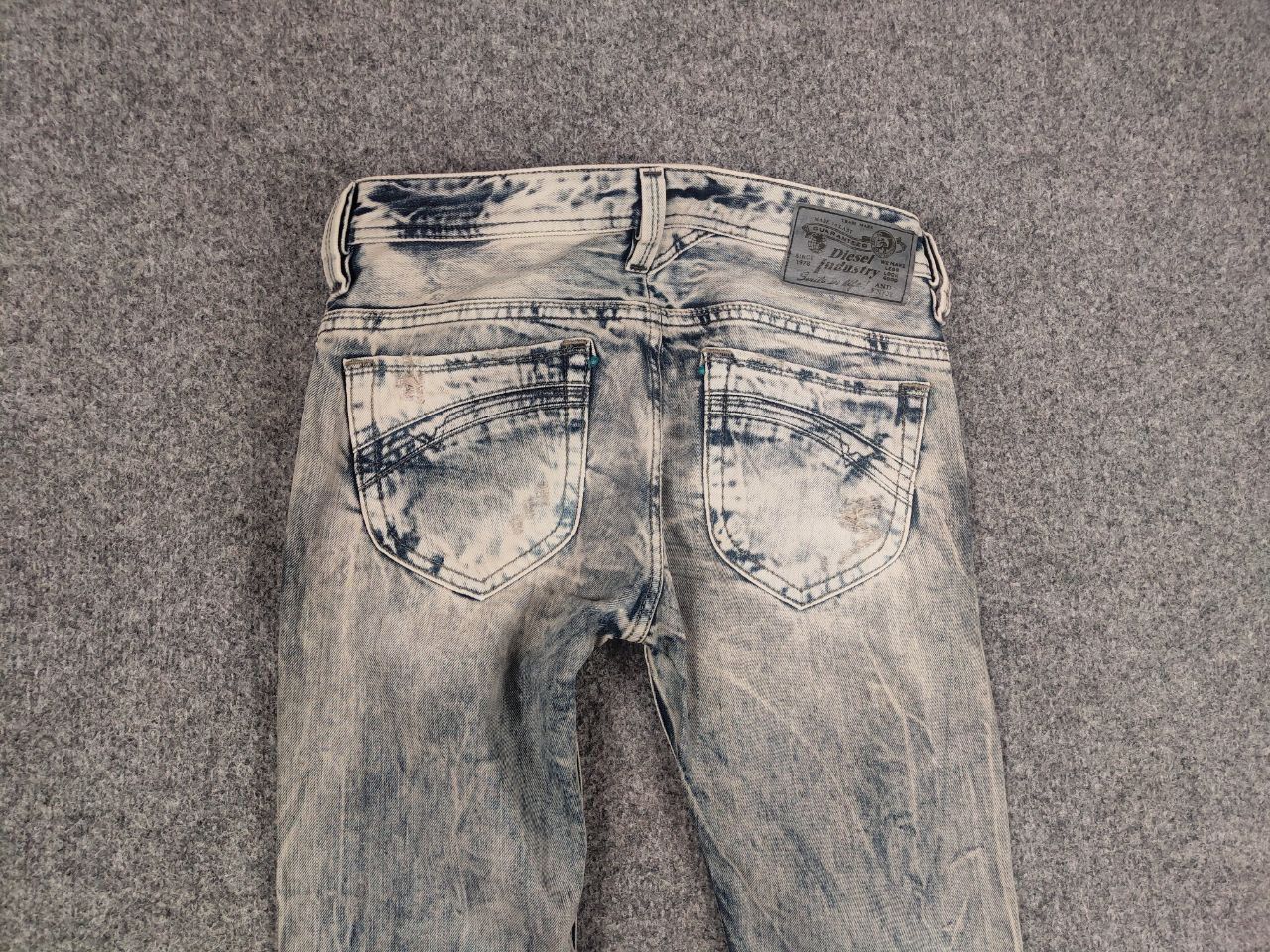 Diesel Diesel Thanaz Vintage Washed Distressed Denim Jeans l.g.b. Size US 30 / EU 46 - 12 Thumbnail