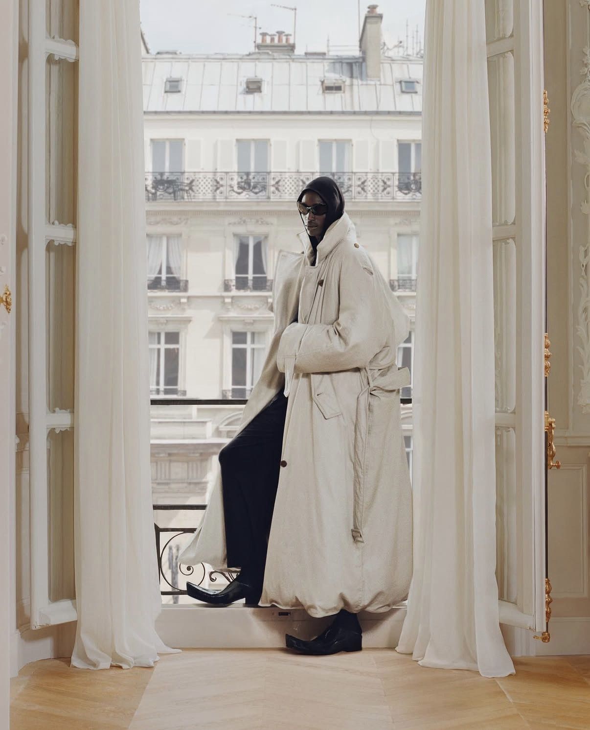 Balenciaga 2022 Clones Maxi Duvet Padded Goose Coat Size US S / EU 44-46 / 1 - 3 Thumbnail