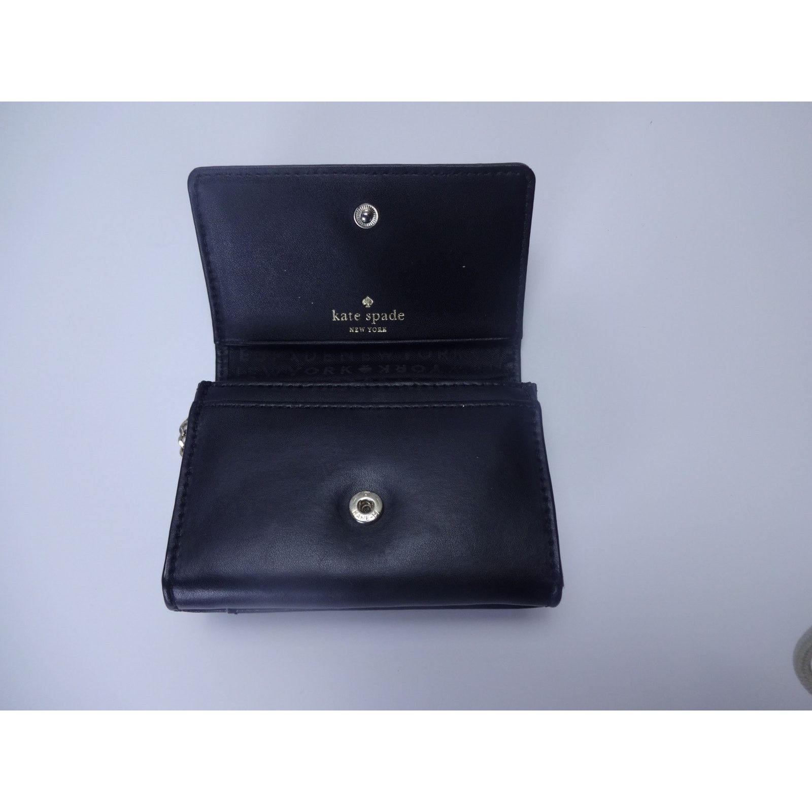 Kate Spade Kate Spade Black Sleek Leather Keychain Wallet Snap Closure Size ONE SIZE - 6 Thumbnail