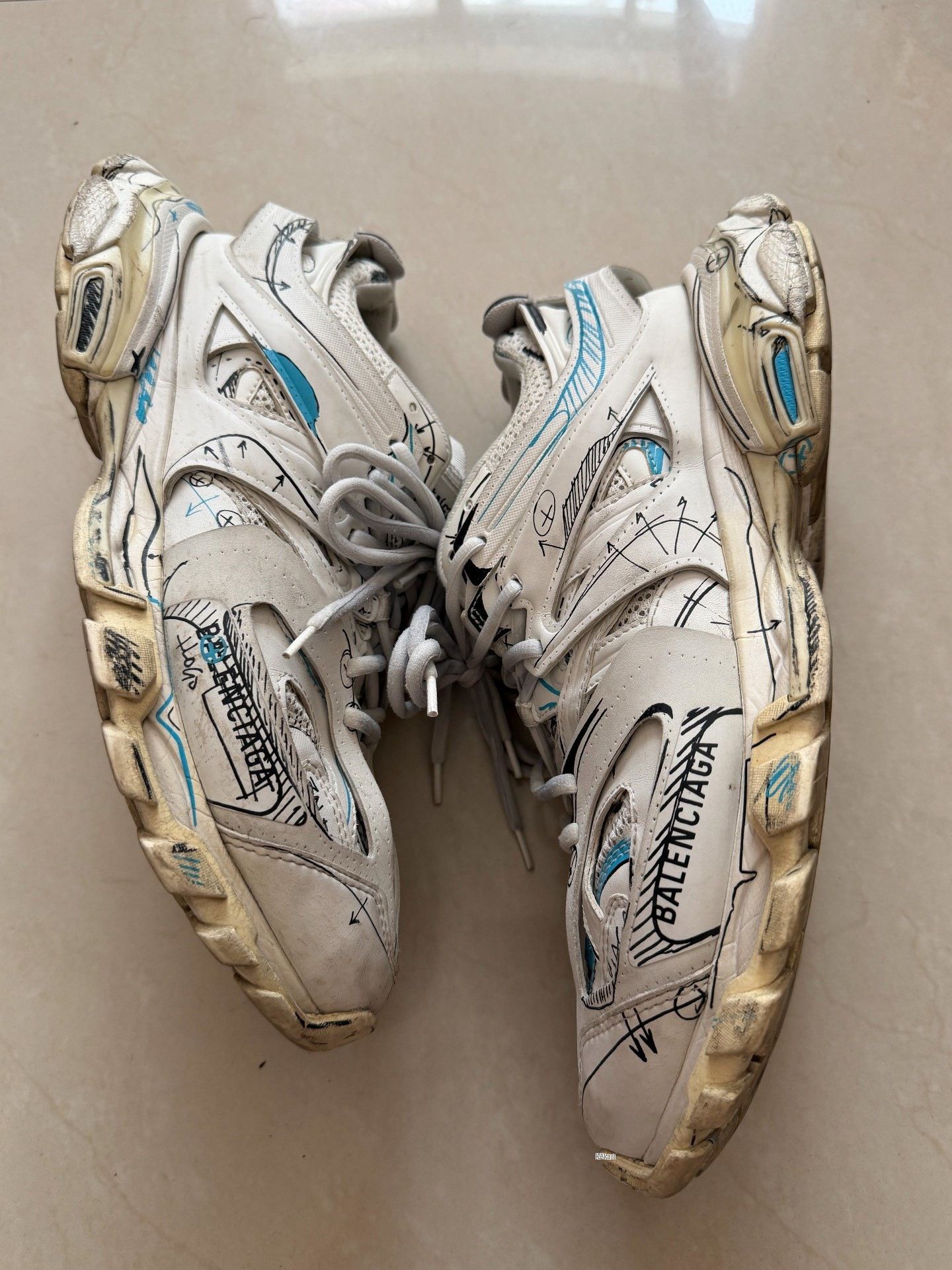 Balenciaga Balenciaga Track 1.0 White Distressed Graffiti Size US 10 / EU 43 - 1 Thumbnail