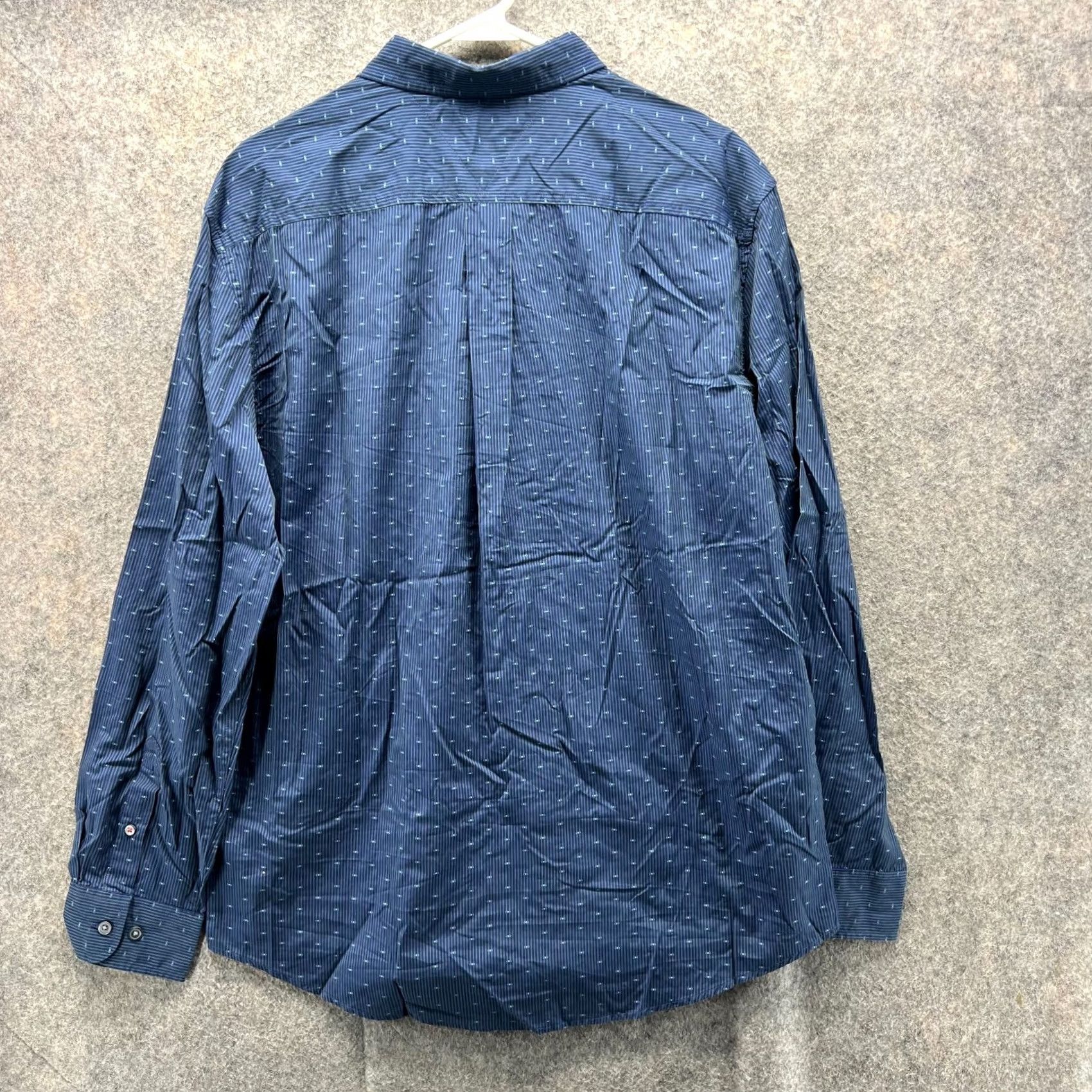 Tommy Hilfiger VINTAGE Tommy Hilfiger Shirt Men Large Blue Casual Button-Down 2Ply Classic Dots 46 in Chest LS 2Ply Polka Dot Button-Up Collared Regular Mens Size US L / EU 52-54 / 3 - 2 Thumbnail