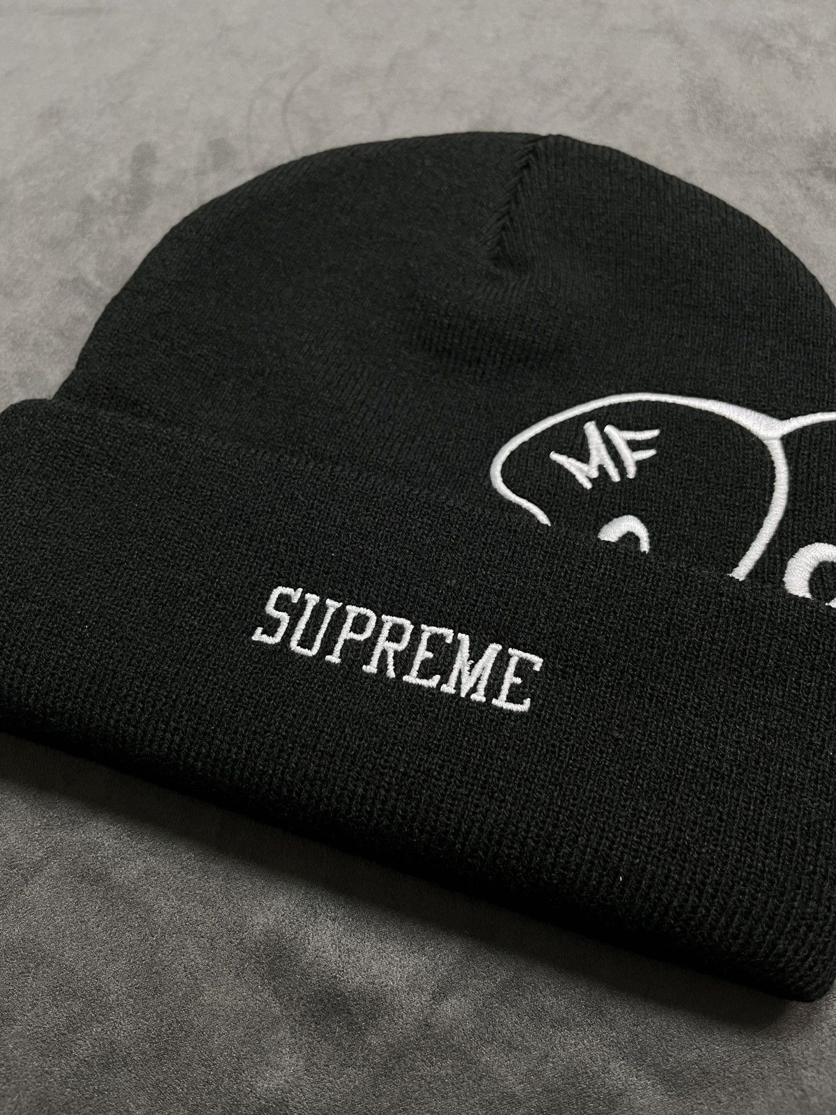 New Era × Supreme Rare 23F/W Supreme MF Doom Black Beanie Hats OS Size ONE SIZE - 2 Thumbnail