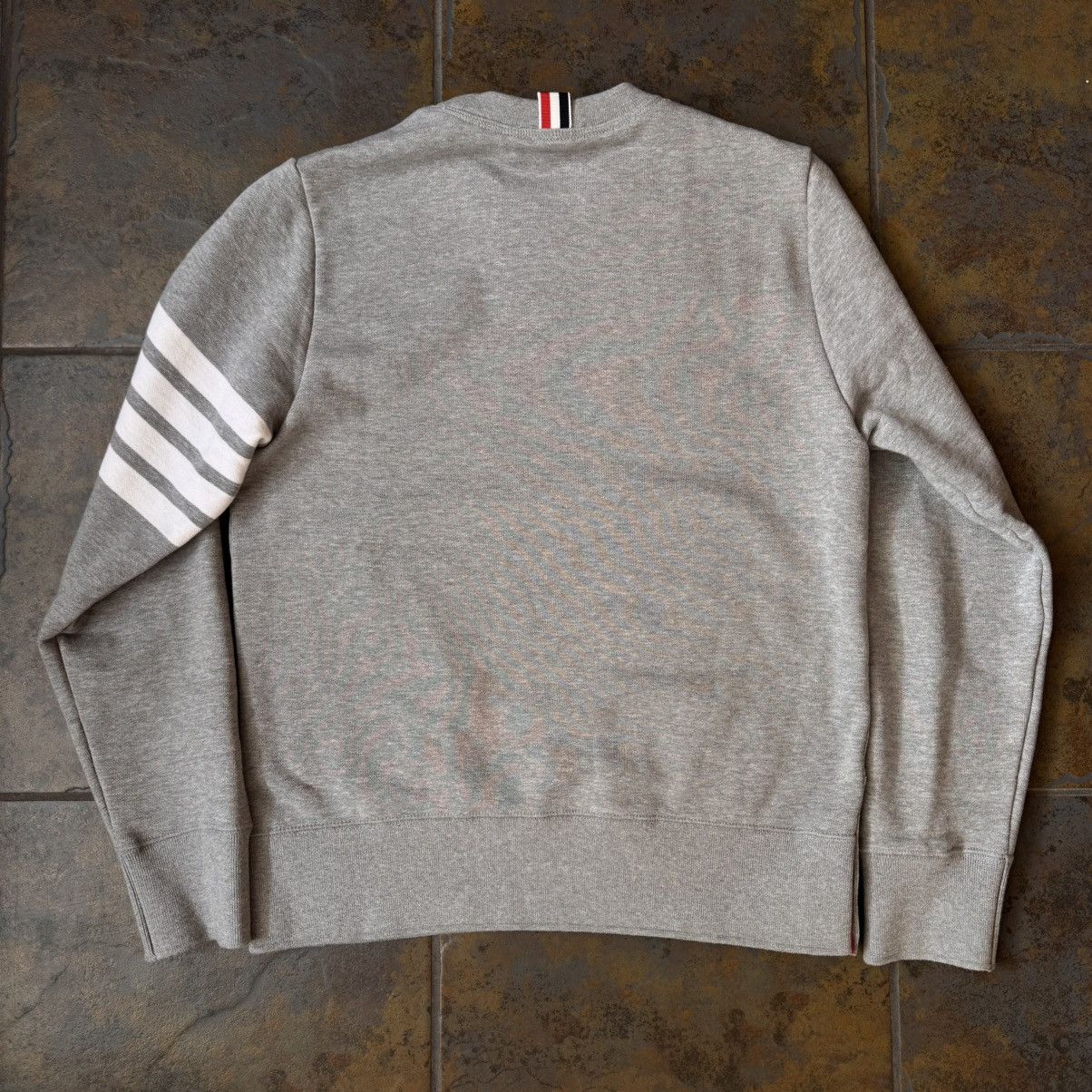 Thom Browne 4 Bar Crewneck Sweatshirt Grey Size US M / EU 48-50 / 2 - 2 Thumbnail