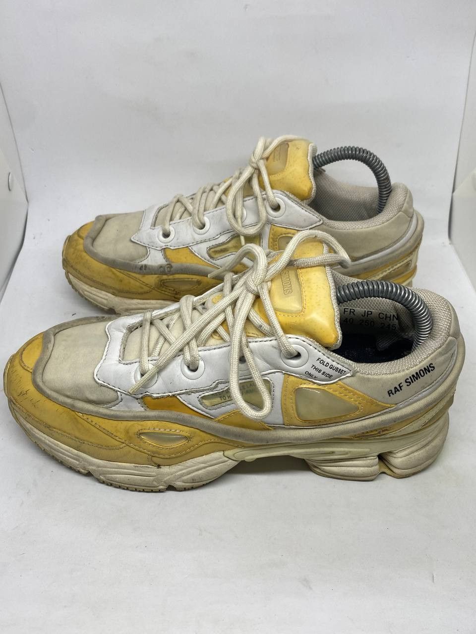 Adidas × Raf Simons adidas raf simon yellow white size us7 Size US 7 / EU 40 - 2 Thumbnail