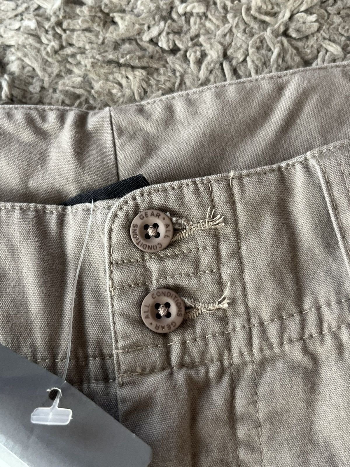 Nike ACG Nike ACG Khaki Shorts (New With Tags) Size 28" / US 6 / IT 42 - 7 Thumbnail