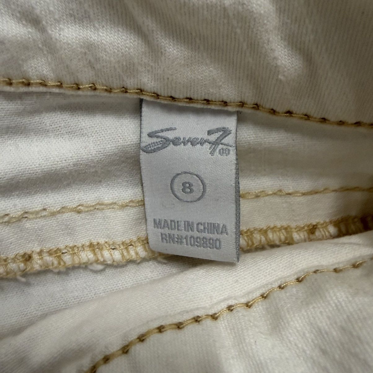 Seven 7 Seven7 White Denim Shorts Women’s Size 8 Size 30" / US 8 / IT 44 - 4 Thumbnail