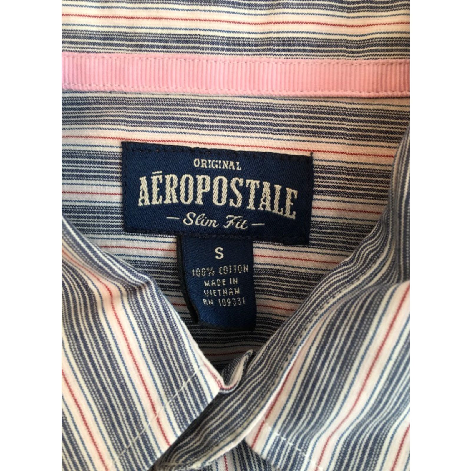 Vintage Aéropostale Shirt Slim Fit Men’s Button Up Blue Pink Striped 100% Cotton Small Size US S / EU 44-46 / 1 - 4 Thumbnail