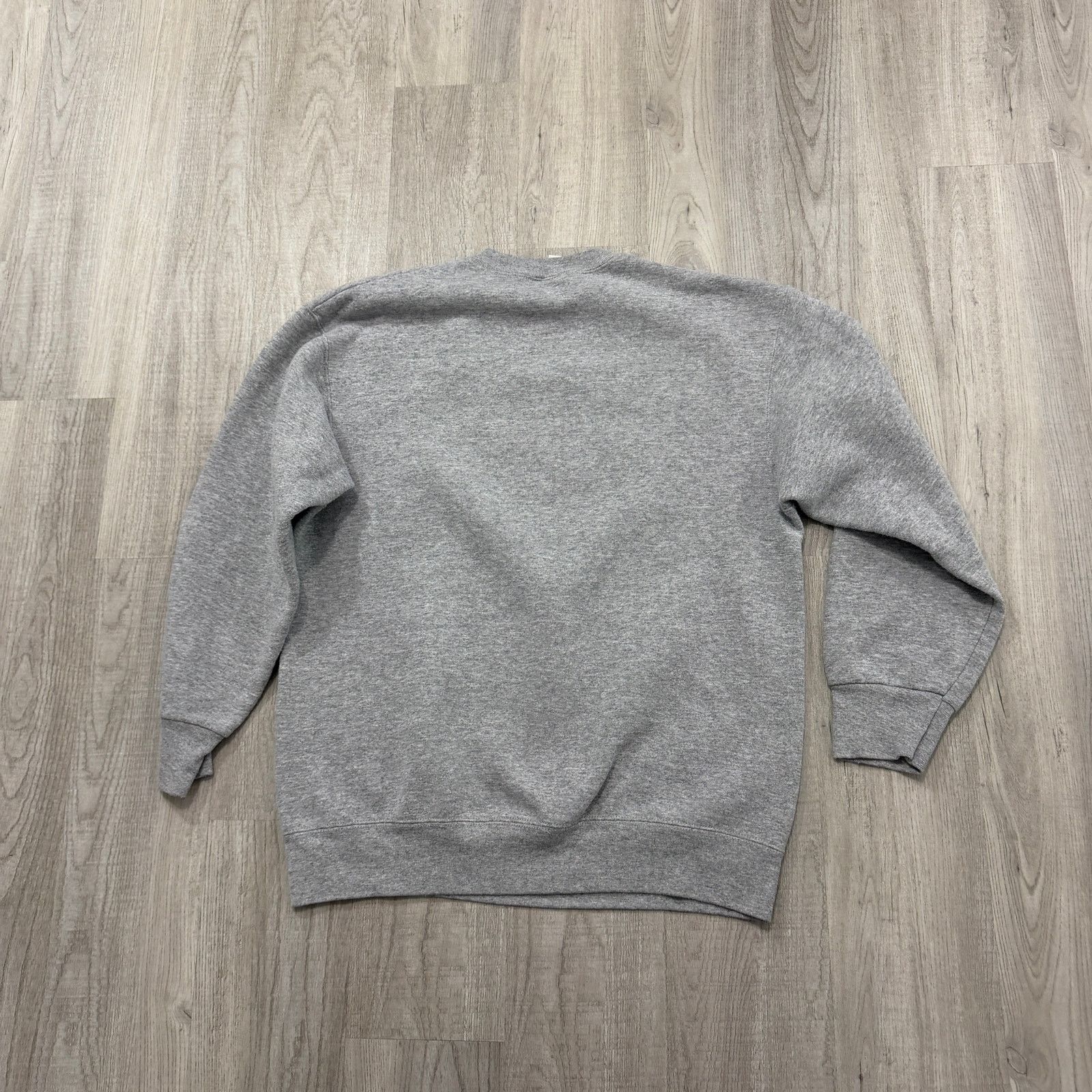 Vintage Vintage Here Fishy Fishy Fishy Sweatshirt Large Gray 90s Size US L / EU 52-54 / 3 - 5 Thumbnail