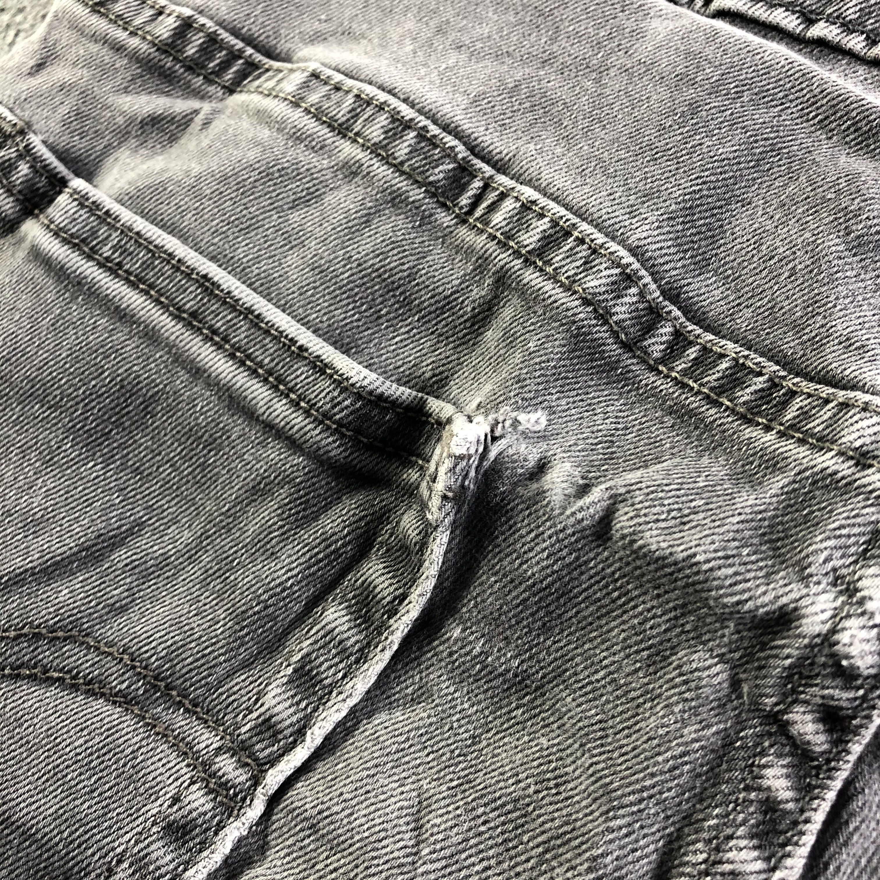 Levi's Vintage Levis 569 Jeans-J4387 Size US 31 - 8 Thumbnail
