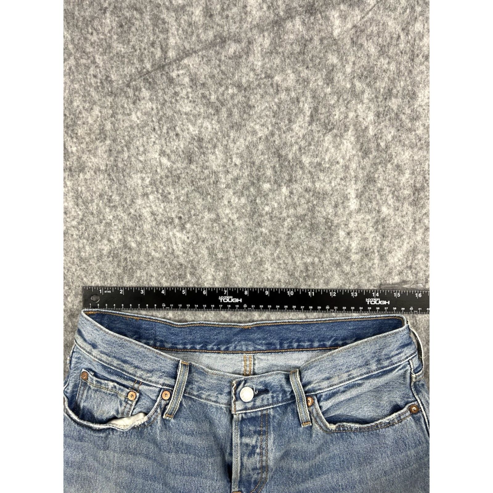 Levi's Levi's 501 CT Jeans Mens/Womens Distressed Blue Denim 28x32 Regular Fit Tapered Short/Medium Rise Low Rise 8-10in Belt Loops 5-Pocket Size 28" / US 6 / IT 42 - 6 Thumbnail