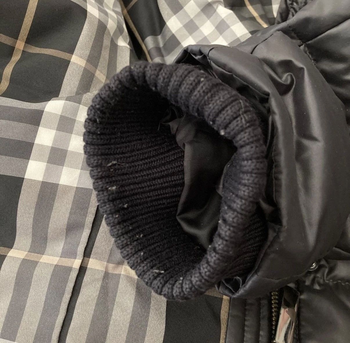 Burberry Blue Label Black Down Jacket Hooded Fur Detachable