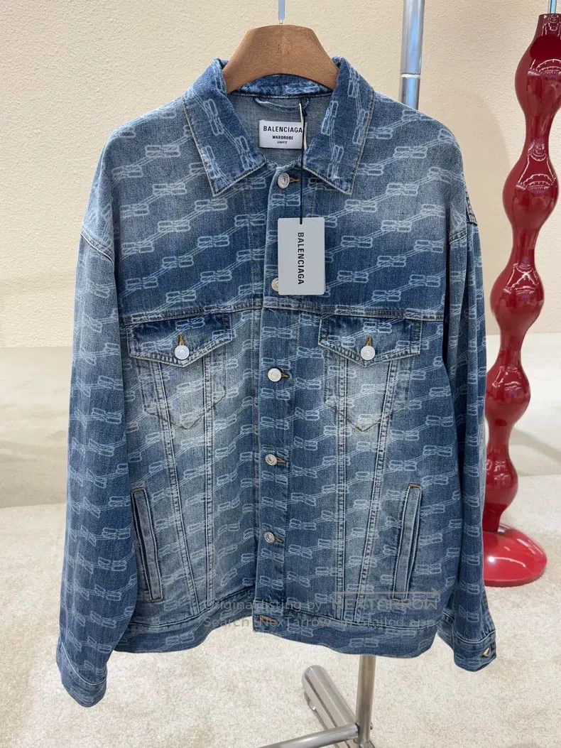 Balenciaga Balenciaga Logo Printed Single Breasted Reversible Denim J Size US XS / EU 42 / 0 - 1 Thumbnail