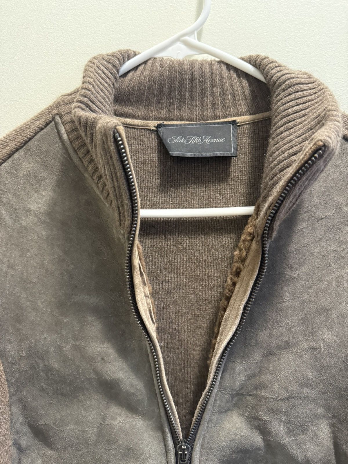 Saks Fifth Avenue Calf Skin Plated Wool Lined Zip Sweater Size US M / EU 48-50 / 2 - 2 Thumbnail