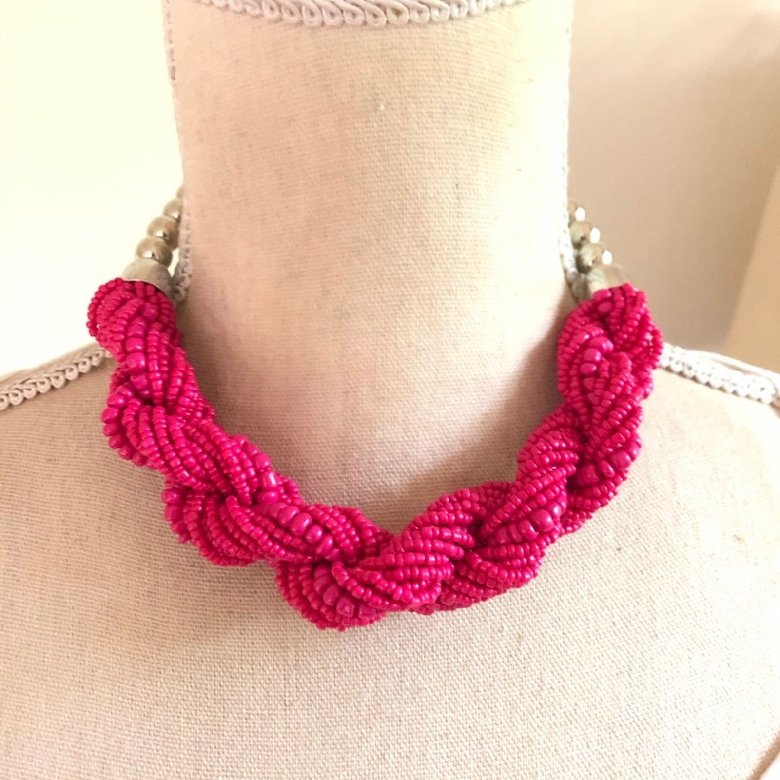 Jewelry Bold hot pink twisted seed bead chocker necklace Size ONE SIZE - 1 Thumbnail