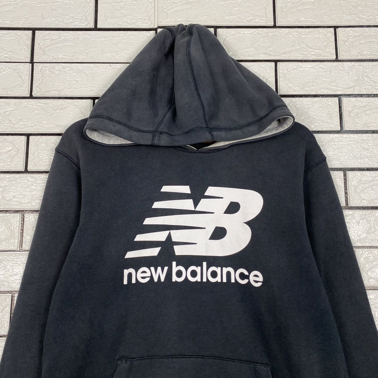 Japanese Brand Vintage Sweatshirt Hoodie New Balance Big Logo Size US M / EU 48-50 / 2 - 4 Thumbnail
