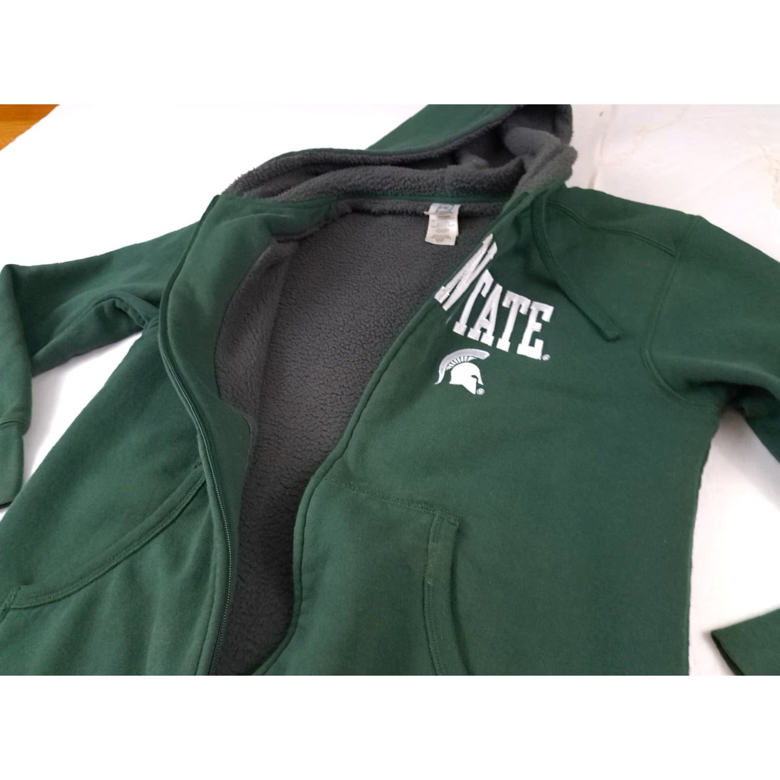 Vintage VINTAGE Michigan State Spartans Zip-Up Insulated Hooded Jacket M Green Proedge Basketball Hoodie Mens Womens Unisex Adults Size US M / EU 48-50 / 2 - 4 Thumbnail