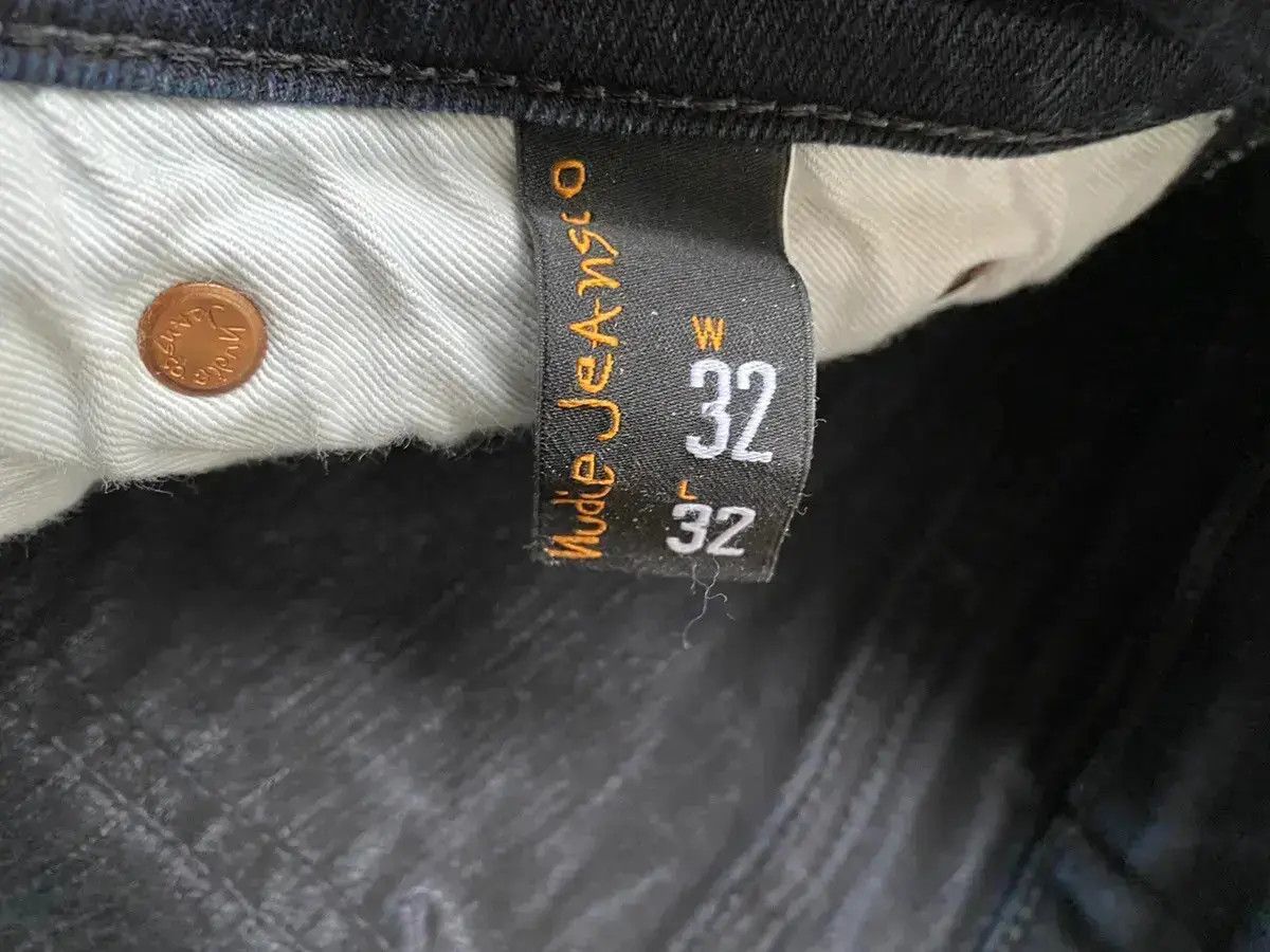 Nudie Jeans Nudie Jeans Skinny Lin Black Black jeans size W 32 L 32 Size US 32 / EU 48 - 4 Thumbnail