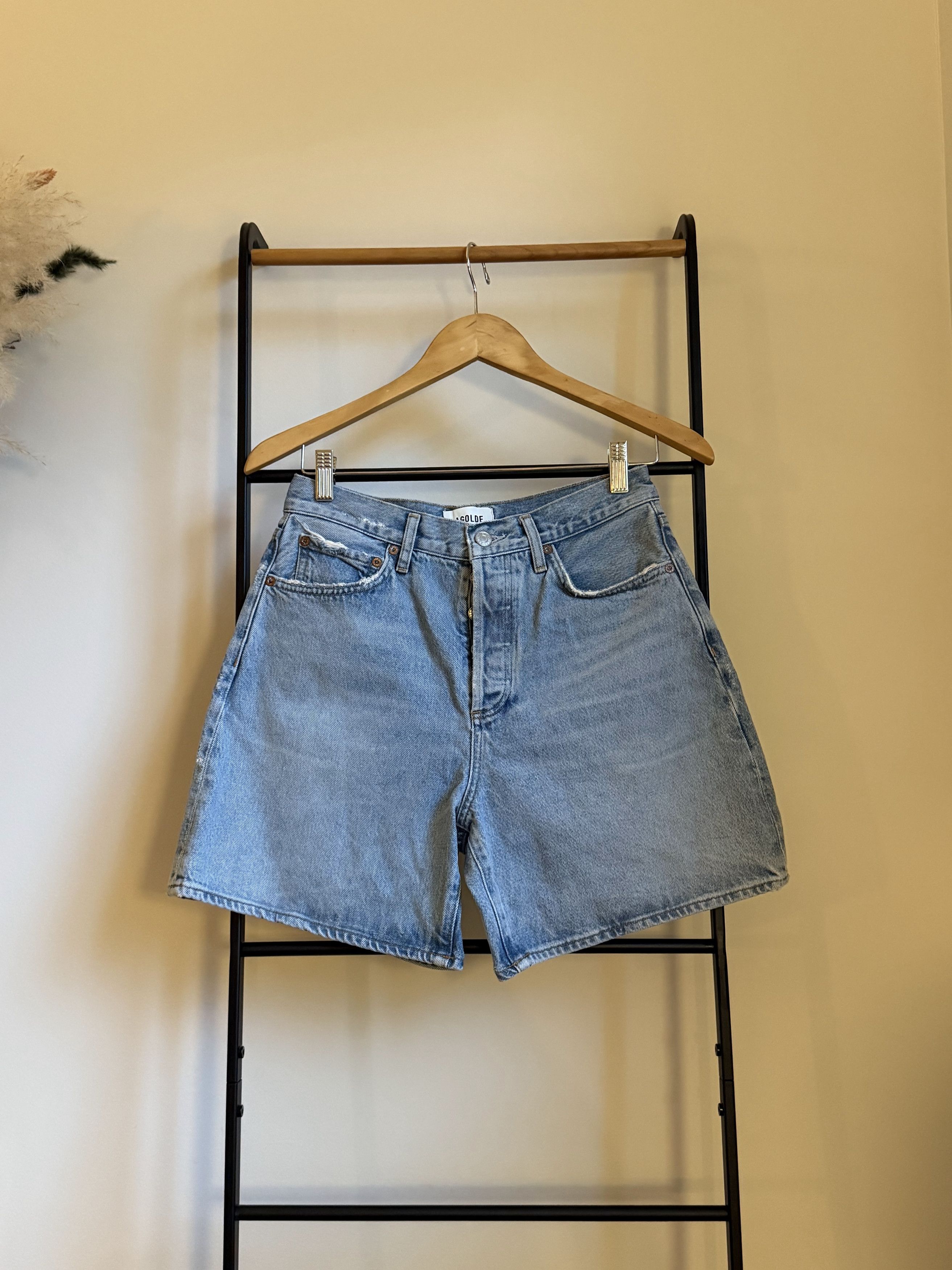 Agolde Agolde 90s High Rise shorts - Never Been Worn Size 26" / US 2 / IT 38 - 1 Thumbnail