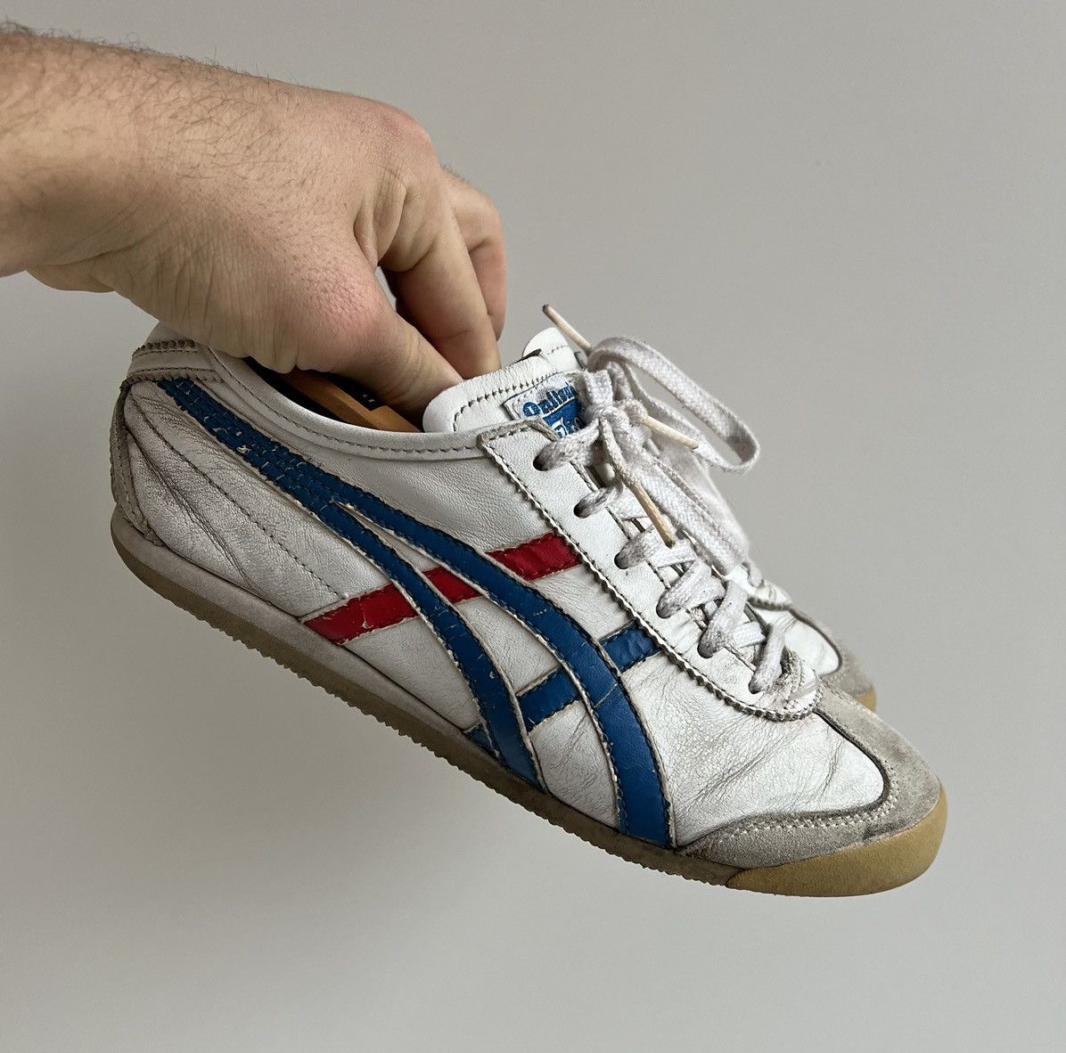 Asics × Vintage Vintage Asics Onitsuka Tiger Leather Sneakers Size US 9 / IT 39 - 1 Thumbnail
