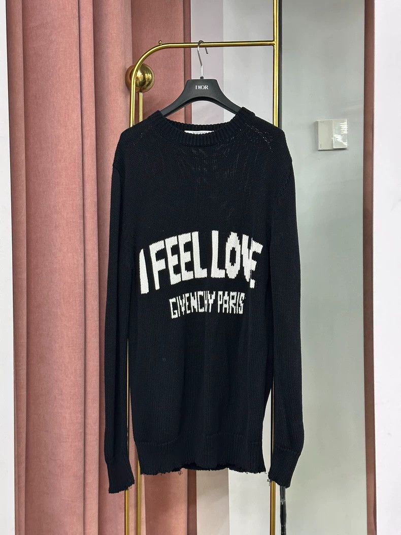 Givenchy Givenchy Black Letter Knit Woolen Sweater Long Sleeve Size US M / EU 48-50 / 2 - 1 Thumbnail