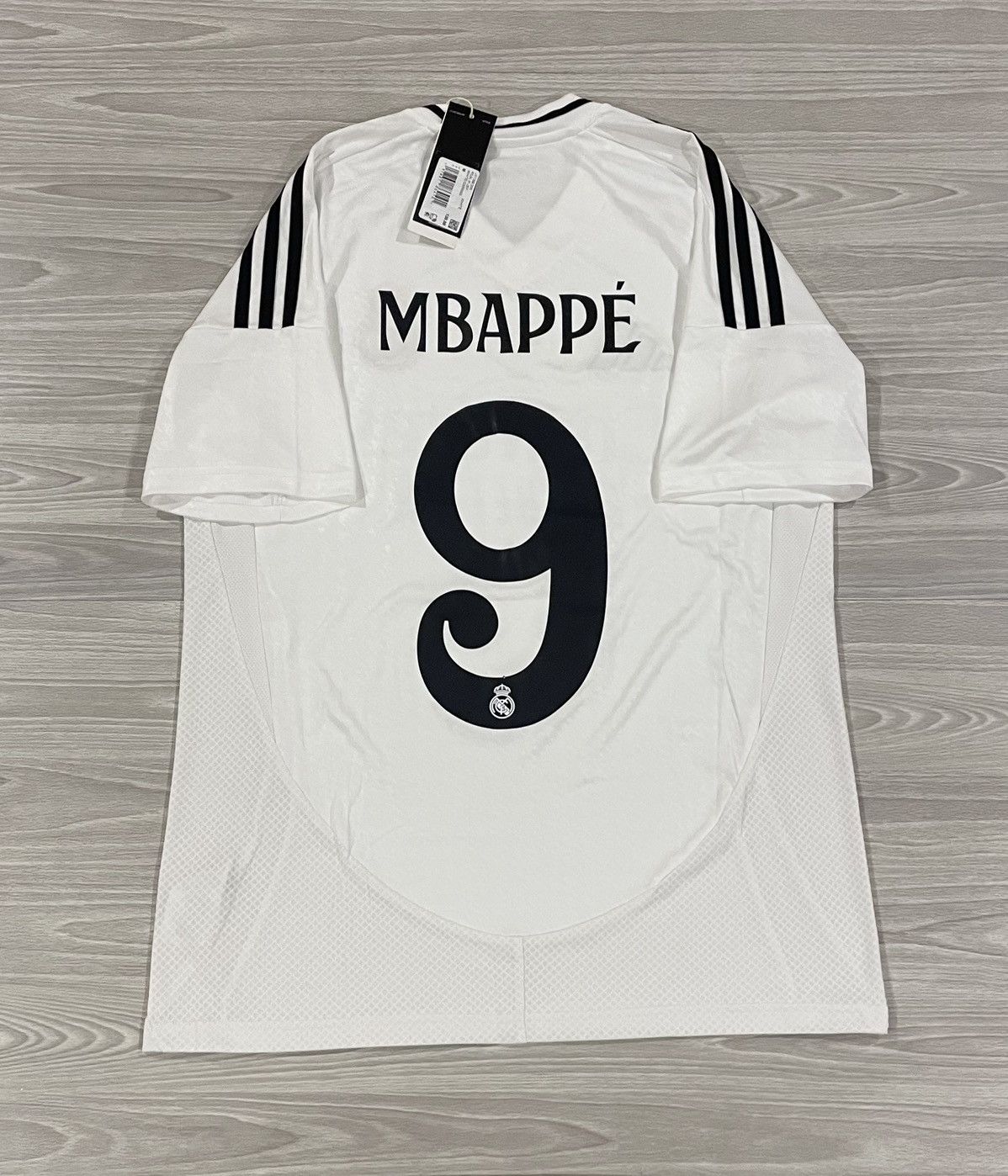 Adidas Adidas 2024/25 Real Madrid Mbappe #9 Jersey Men’ Size Medium Size US M / EU 48-50 / 2 - 1 Thumbnail