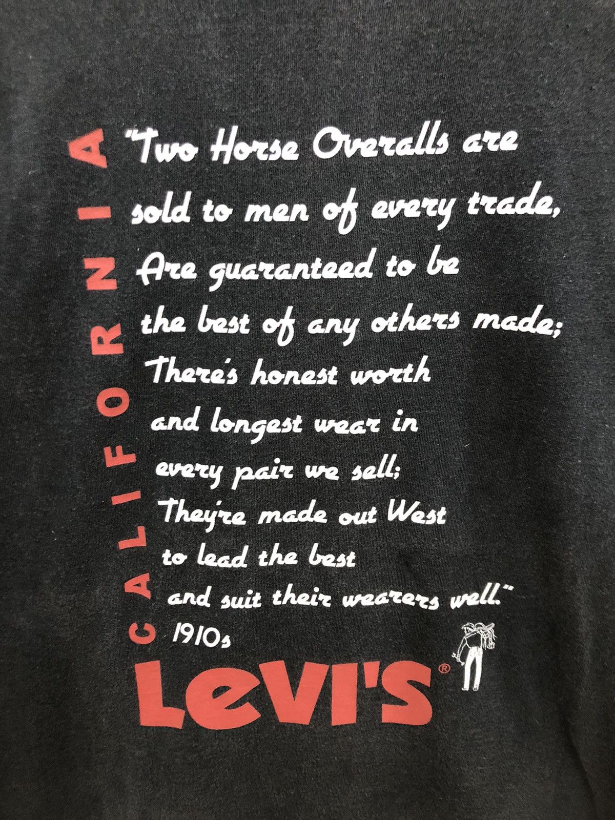 Levi's × Levi's Made & Crafted × Levi's Vintage Clothing Vintage Levi’s RedTab Words Longsleeve Size US L / EU 52-54 / 3 - 3 Thumbnail