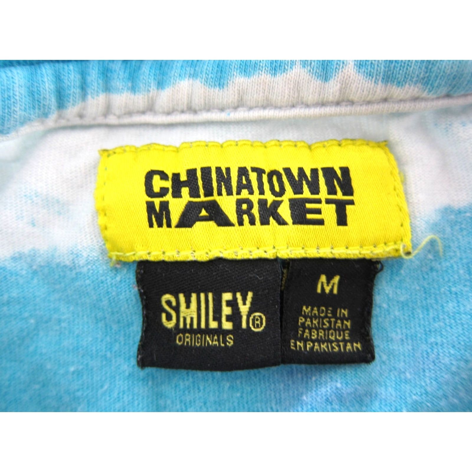 Vintage Chinatown Market Basketball Smiley Face Bear Sneaker Blue Tie Dye Shirt Men M Size US M / EU 48-50 / 2 - 3 Thumbnail