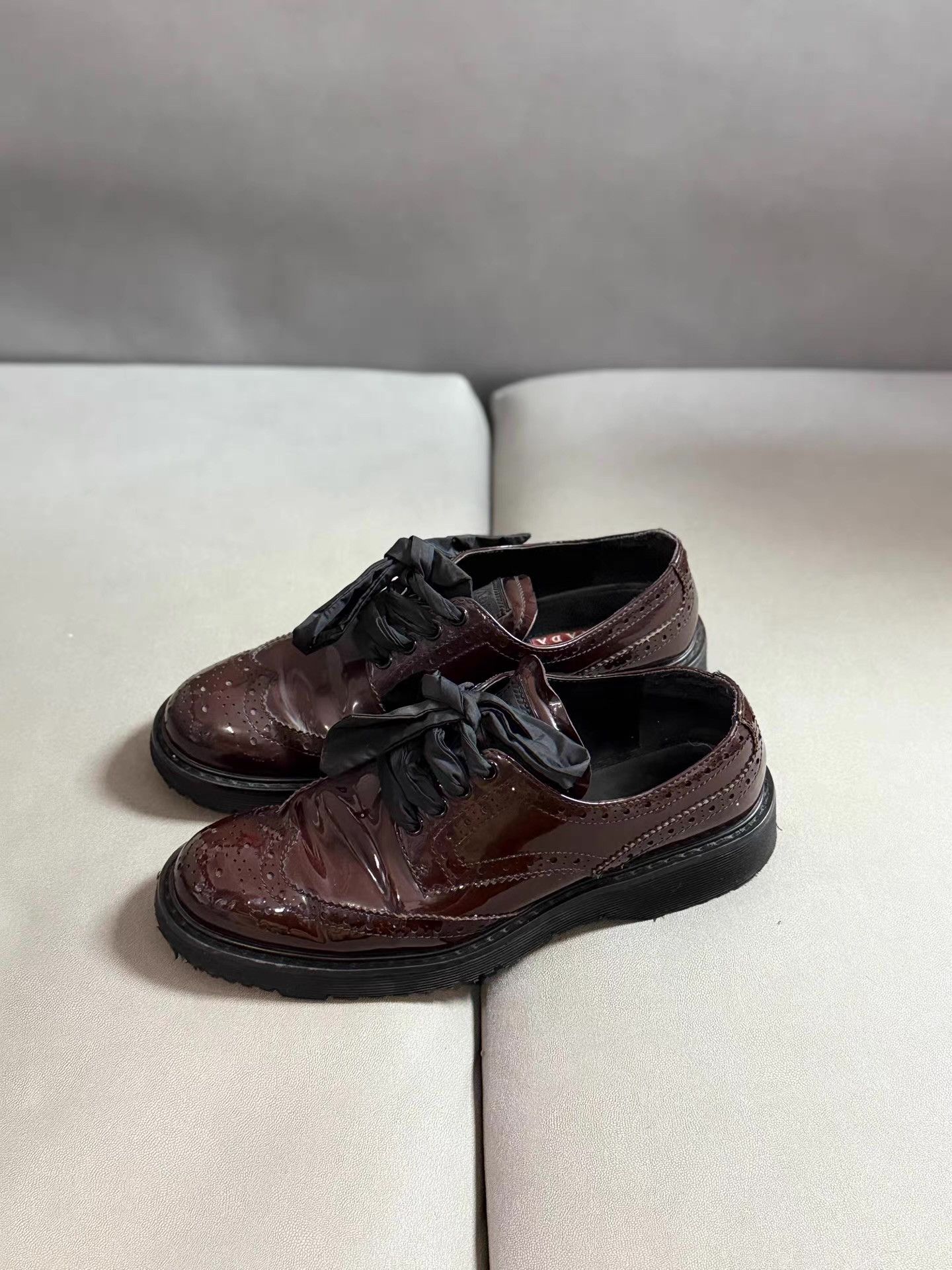 Luxury × Prada PRADA SPORT NAPPA AVIATOR 4 US10 UK9.5 EUR44
