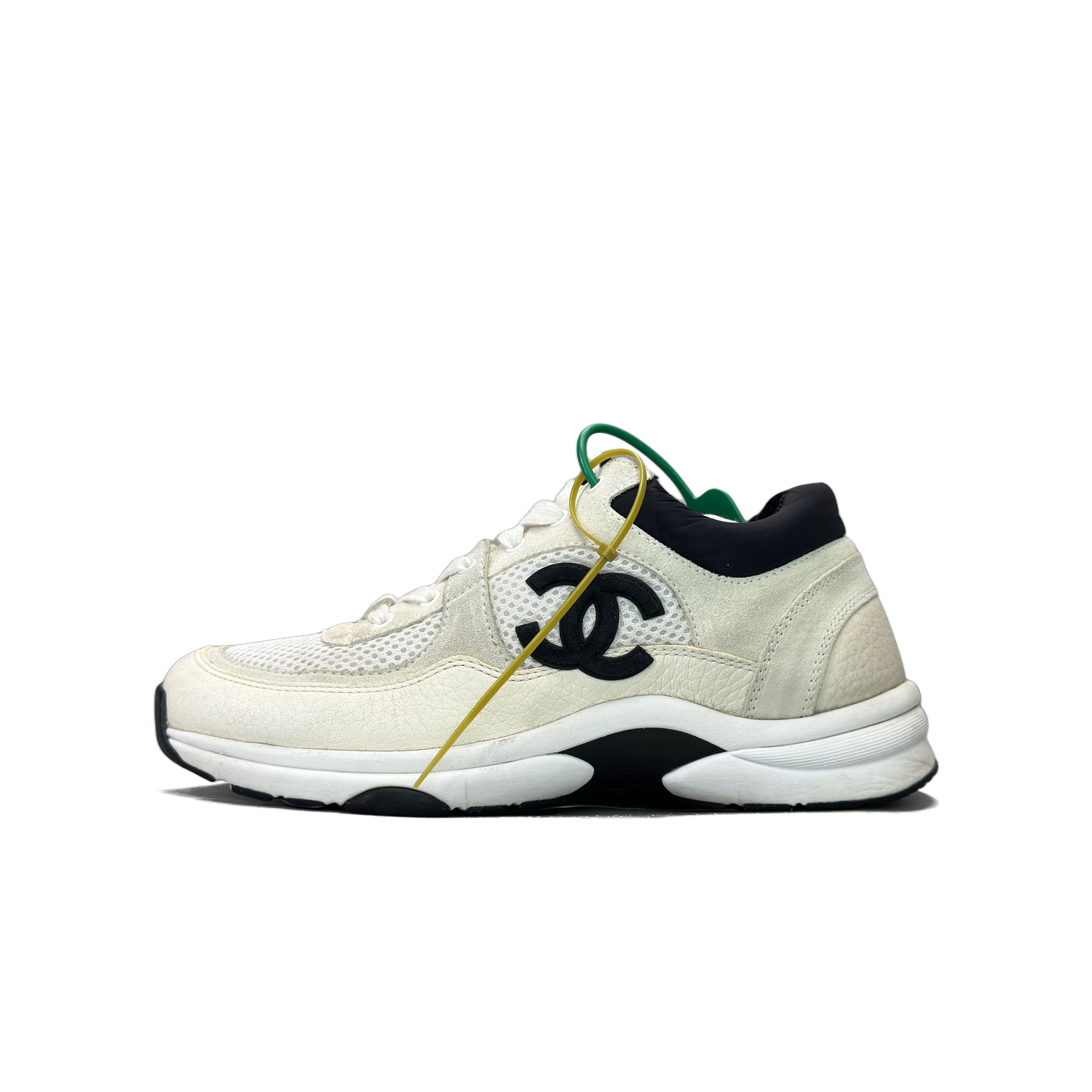 Chanel Chanel Cc Logo Mesh Low-Top Sneakers Size 37 Size US 7 / IT 37 - 1 Thumbnail