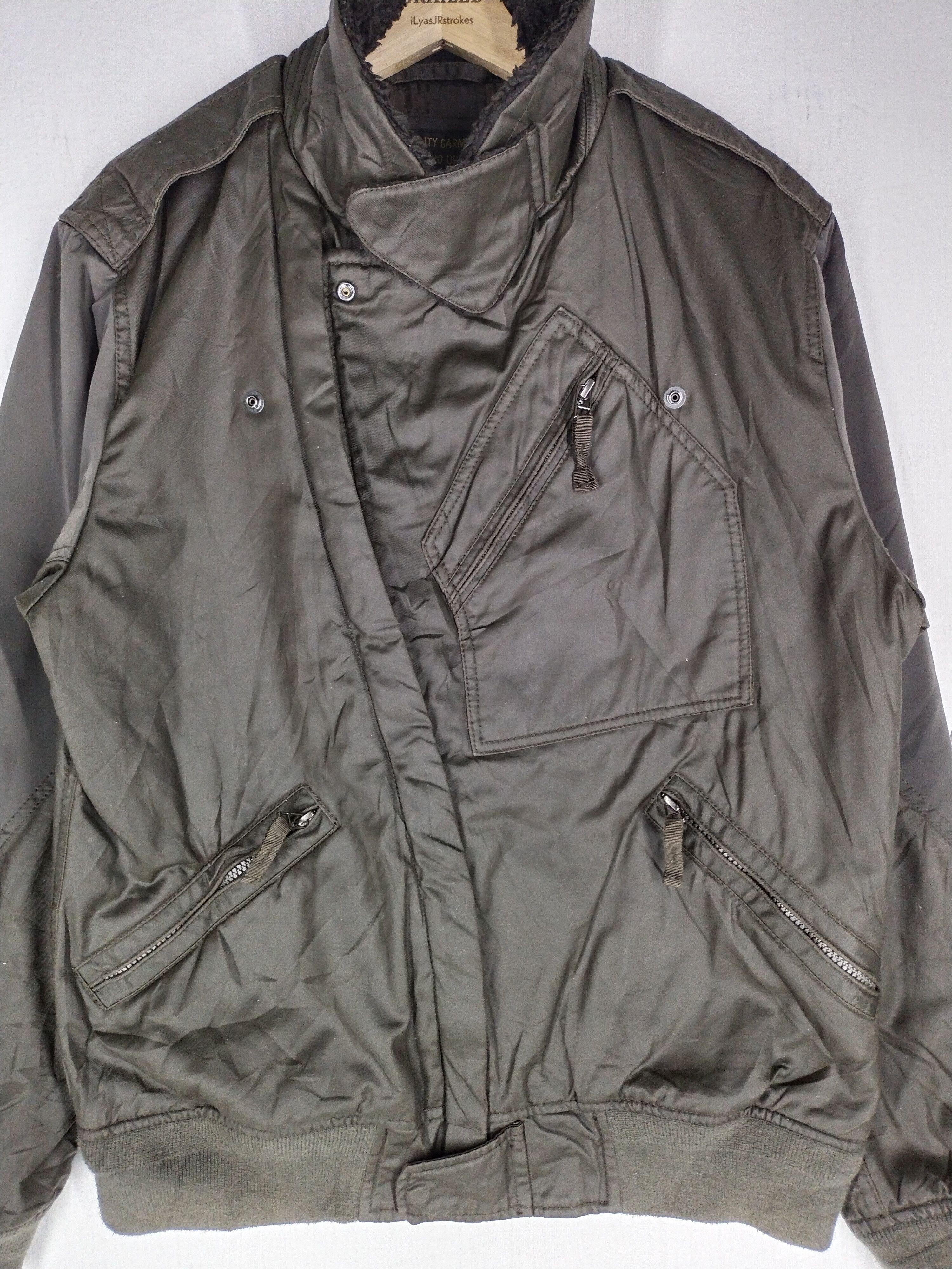 Japanese Brand Quality Garment Type 20-09 Uniqlo Bikers Jacket Men's Size US M / EU 48-50 / 2 - 4 Thumbnail