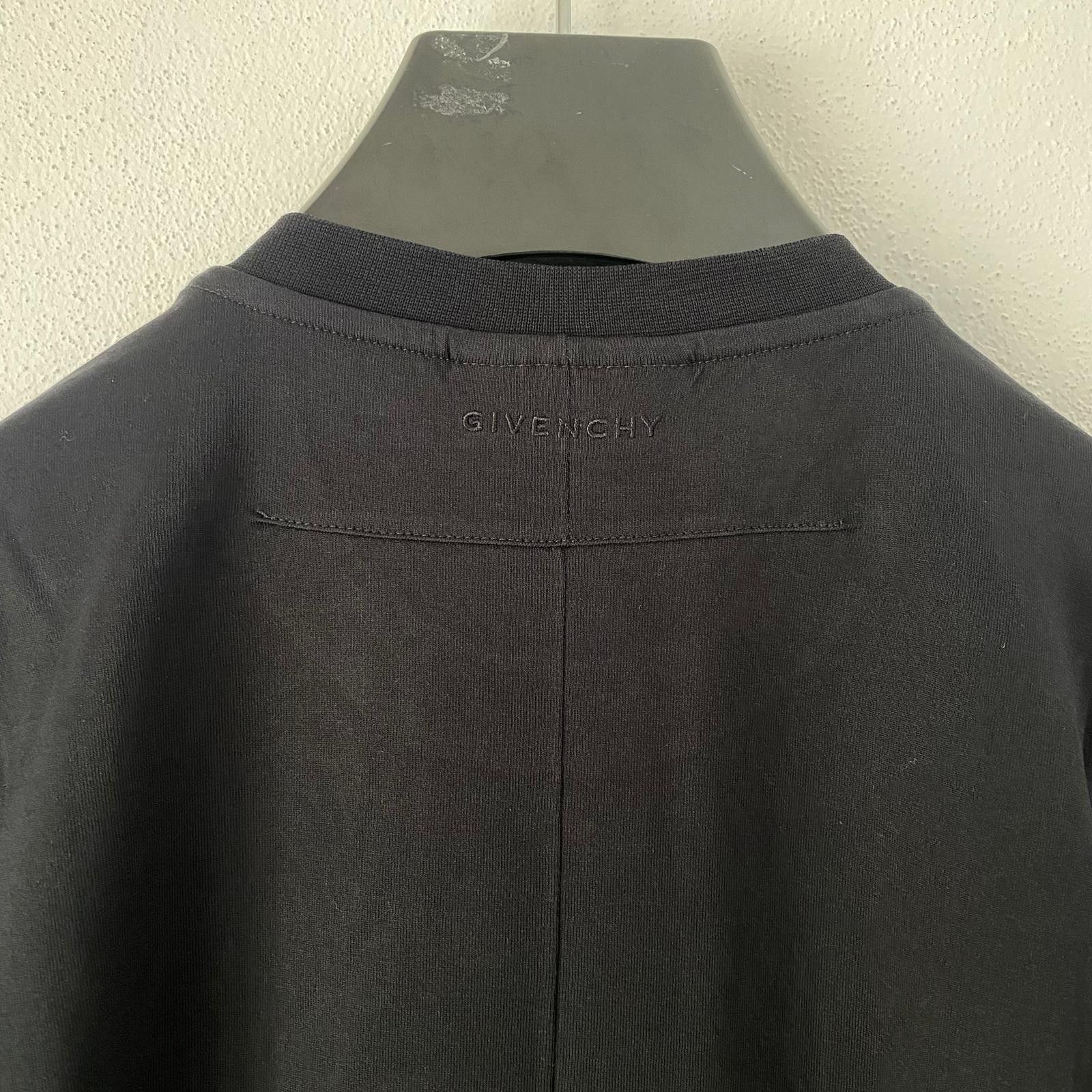 Givenchy Black Embroidered Mask T-Shirt Size US M / EU 48-50 / 2 - 6 Thumbnail