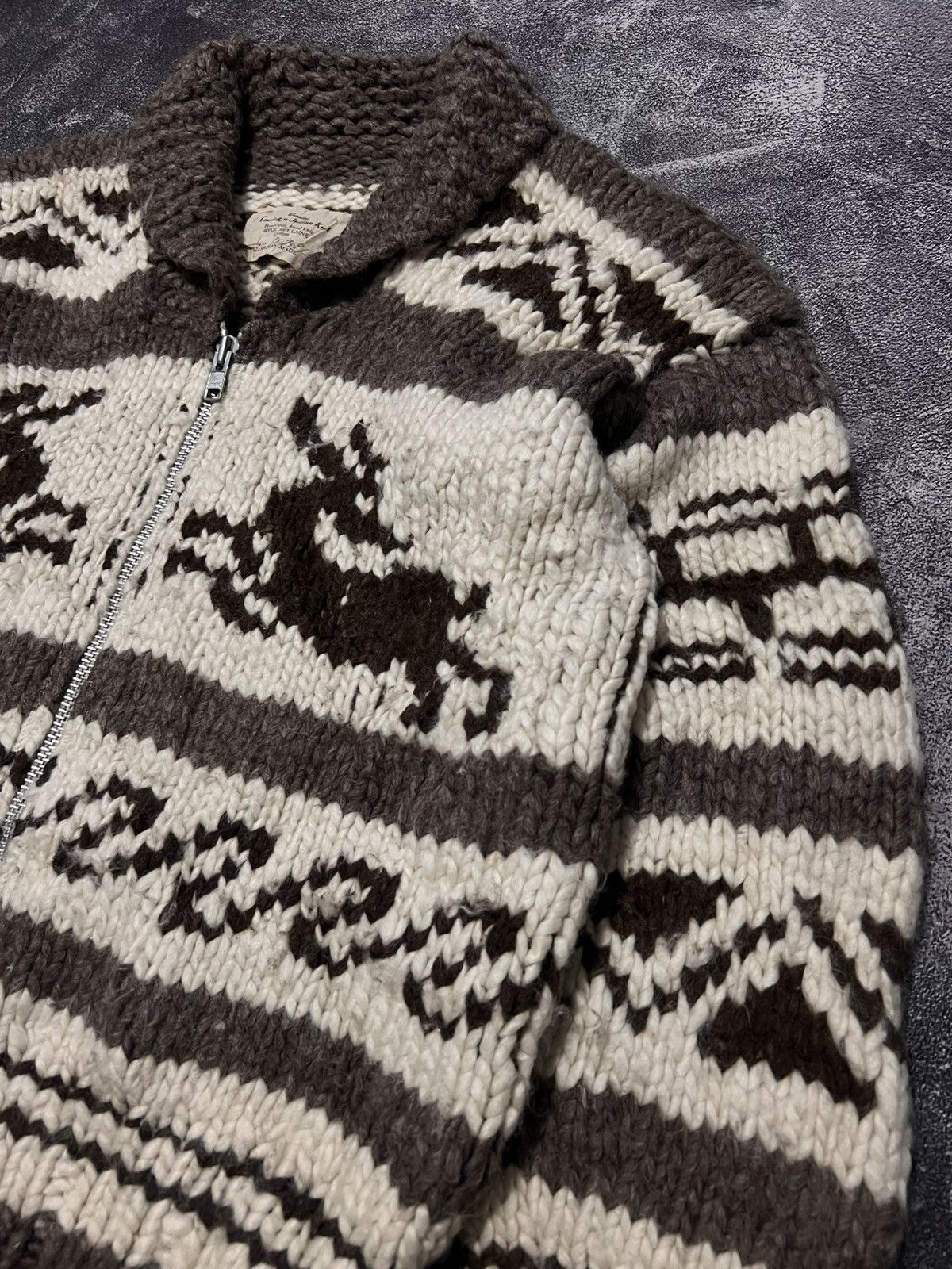 Vintage 80s Cowichan Knit Sweater Size US L / EU 52-54 / 3 - 5 Thumbnail
