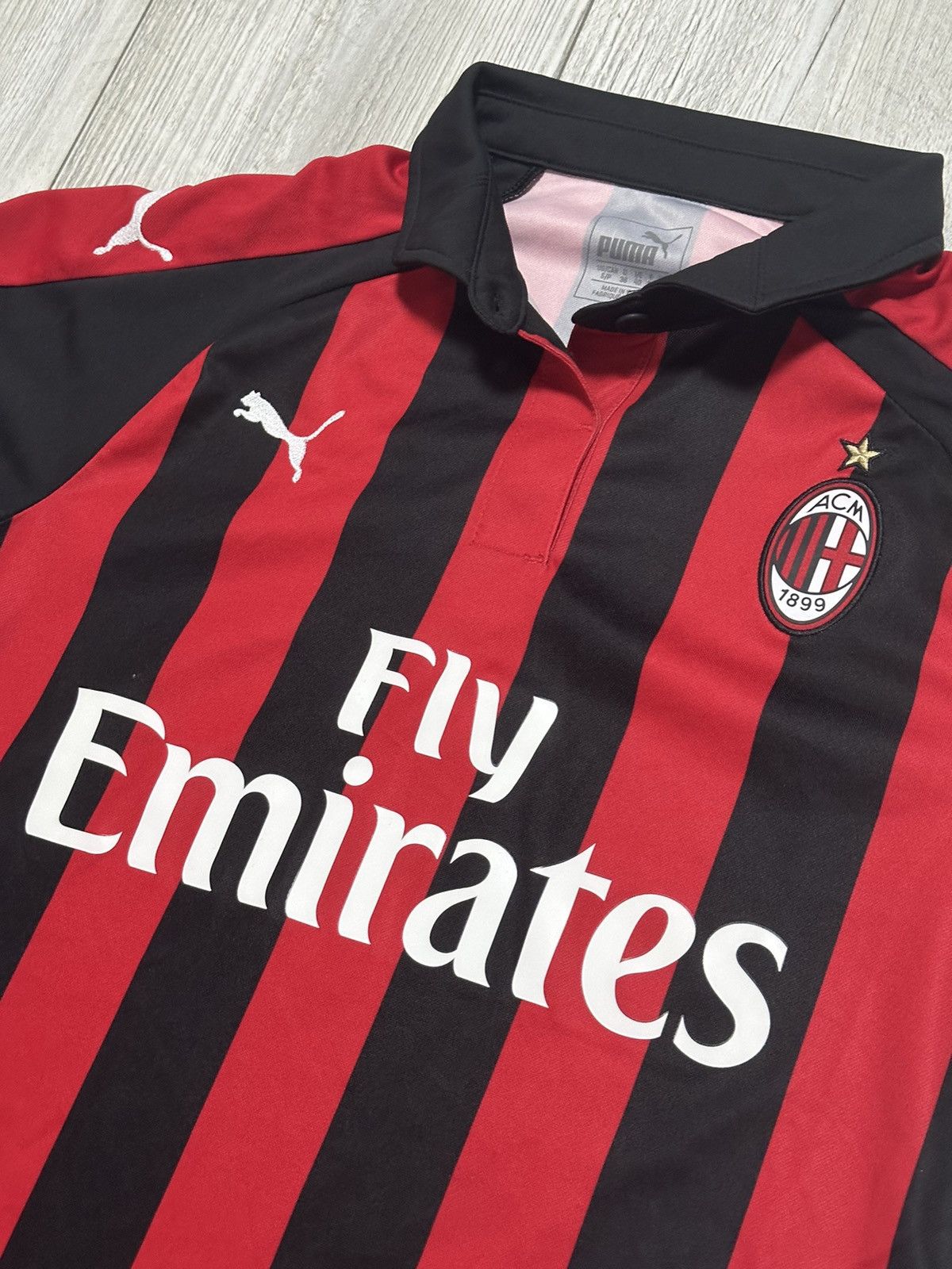 Puma Vintage Puma AC Milan Woman Soccer Jersey Size S / US 4 / IT 40 - 2 Thumbnail