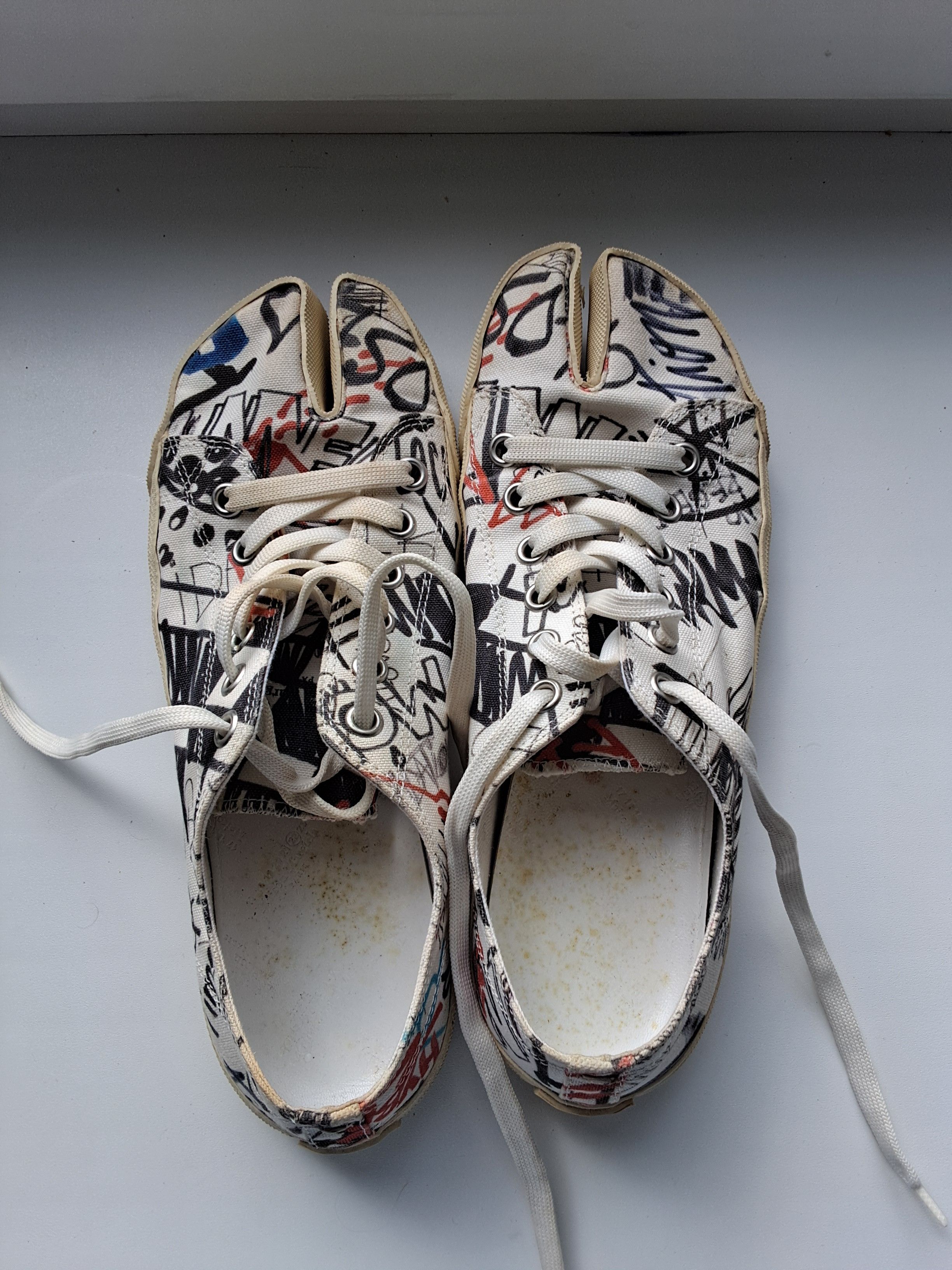 Maison Margiela Maison MargielaLow Top Sneakers«Graffiti Print»Rare Archives Size US 9 / EU 42 - 12 Thumbnail