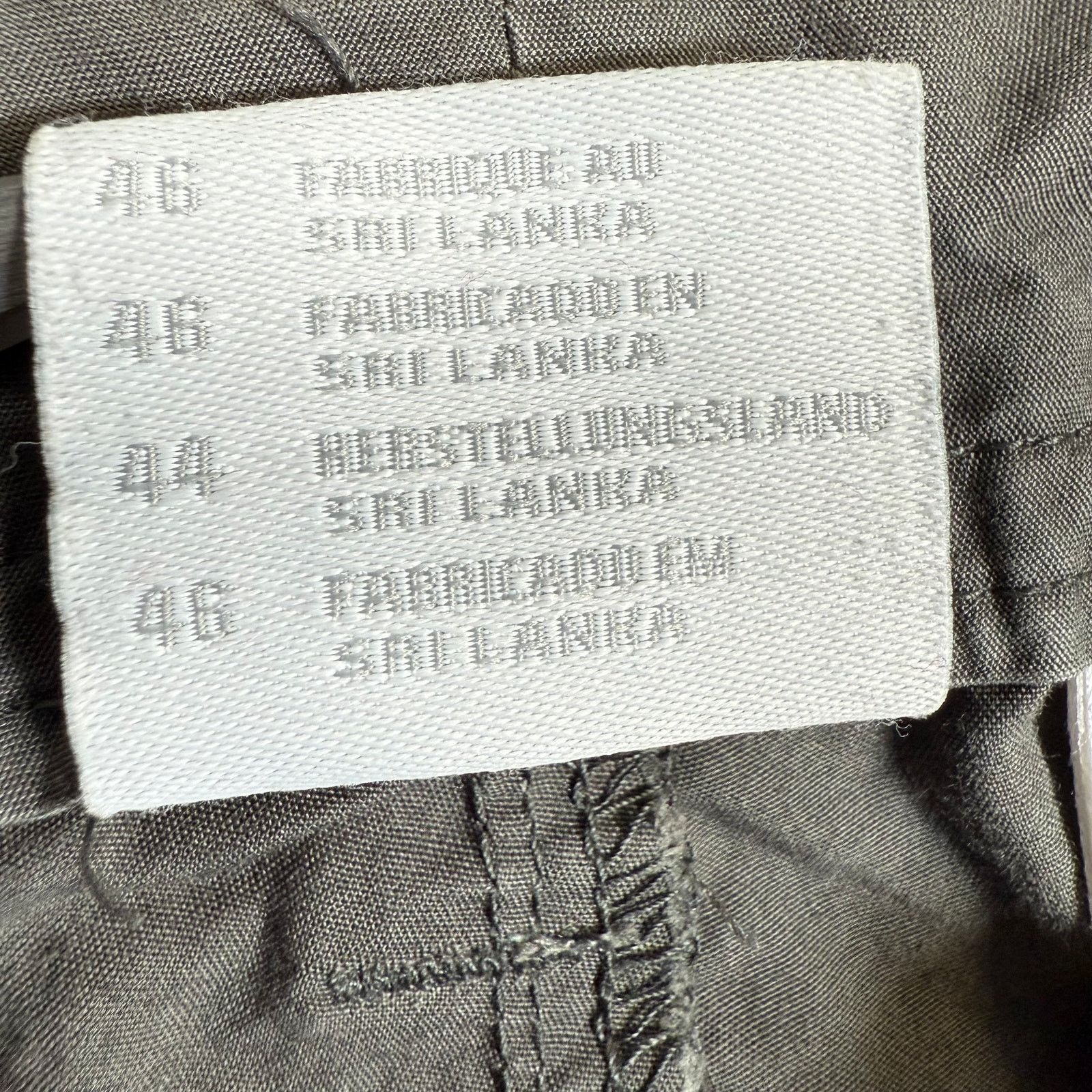 Columbia Columbia Women’s Cargo Shorts Gray 14 12L Hiking 100% Cotton Size 34" / US 12 / IT 48 - 4 Thumbnail