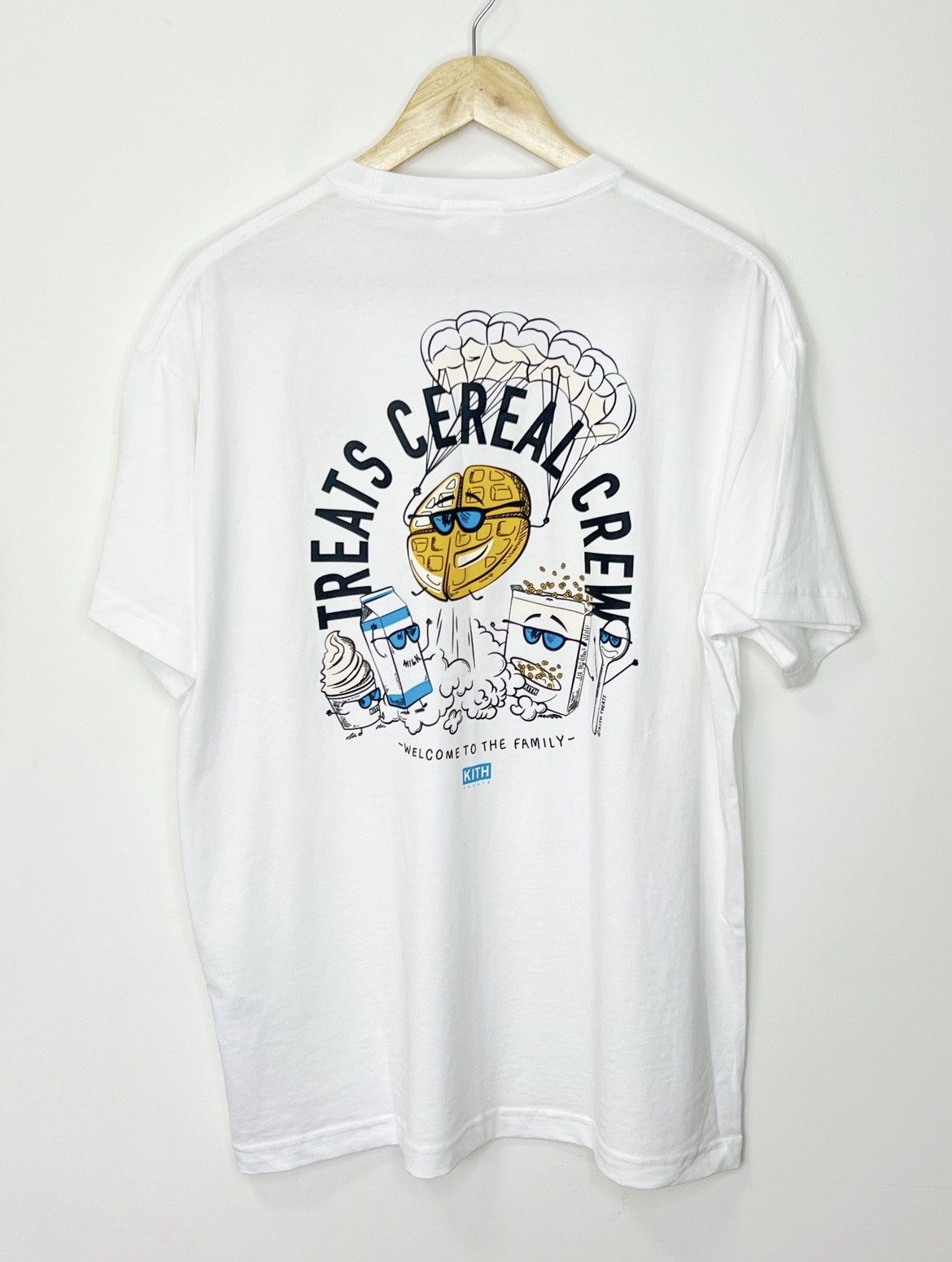 Kith × Vintage Kith Treats Parade II Tee Size US L / EU 52-54 / 3 - 2 Thumbnail