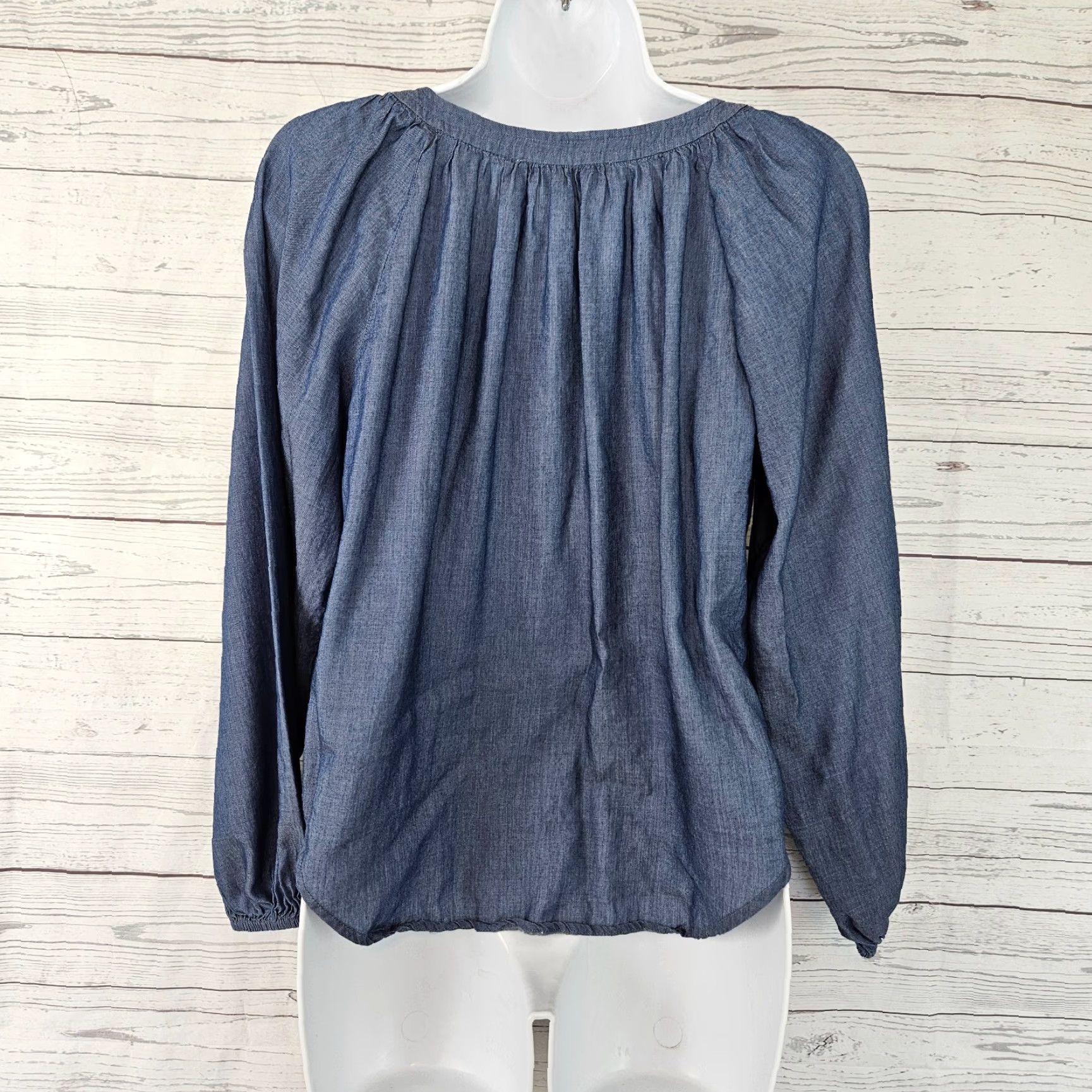 Loft LOFT Ann Taylor Womens Top Blouse XS Solid Blue Cotton Lyocell Long Sleeve Regular Size XS Womens) Size XS / US 0-2 / IT 36-38 - 3 Thumbnail