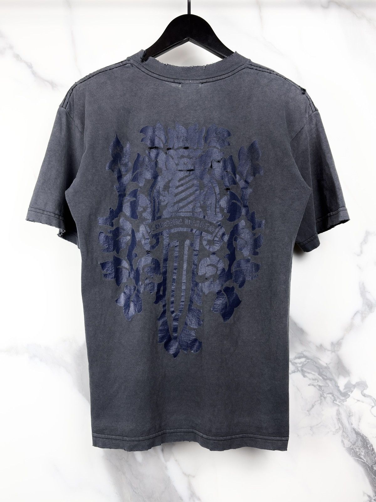Chrome Hearts Chrome Hearts Vintage Faded Vine Dagger Tshirt Thrashed Size US M / EU 48-50 / 2 - 1 Thumbnail