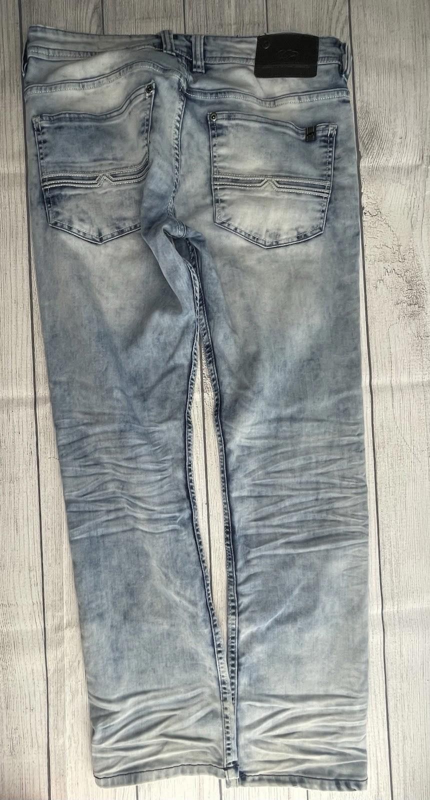 Designer Buffalo David Bitton Jeans Mens 32x30 Light Wash Size US 32 / EU 48 - 2 Thumbnail