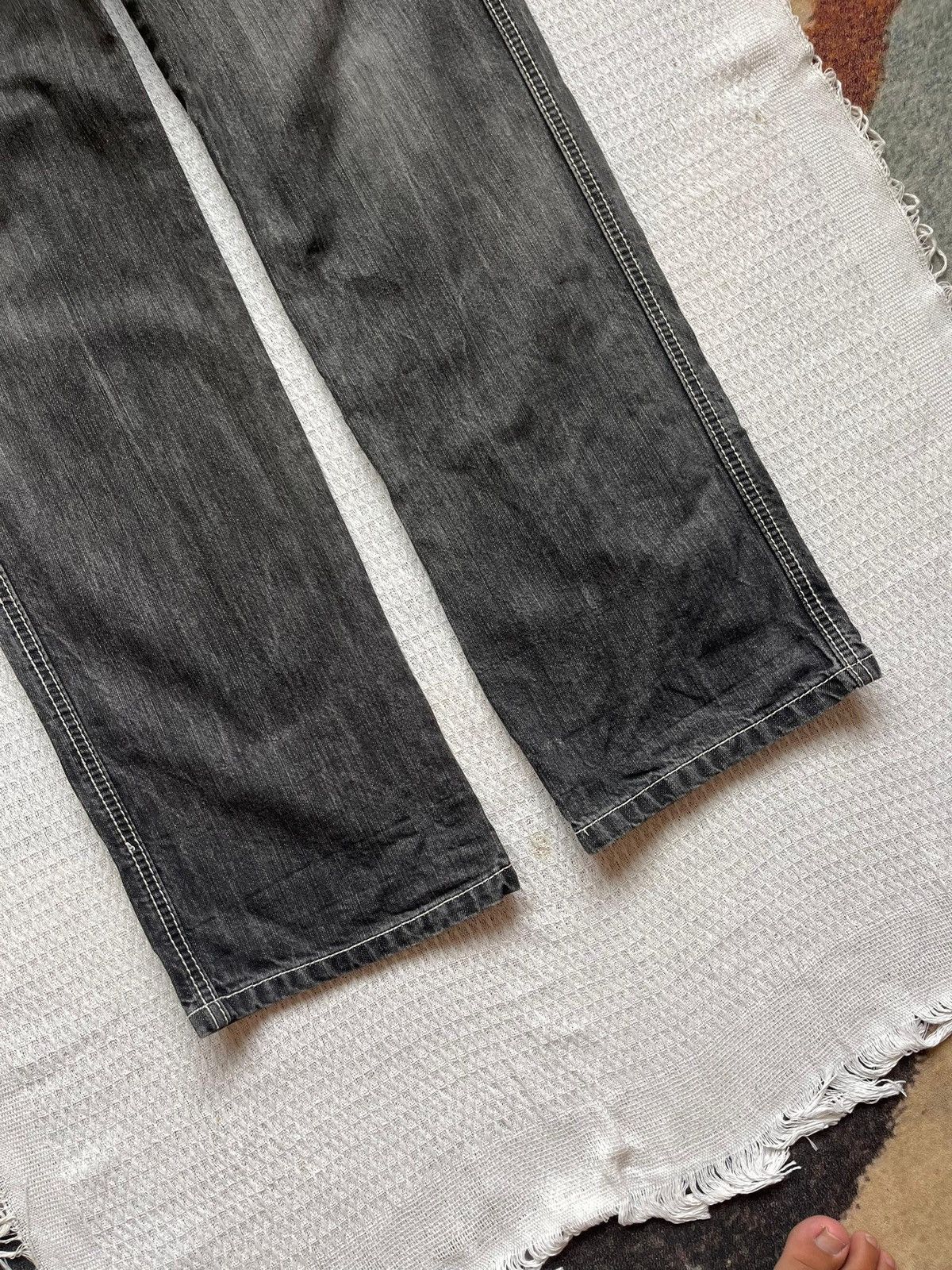 Japanese Brand Vintage Back Rush Cross Gun Triple Waist Denim Jeans Size US 33 - 8 Thumbnail