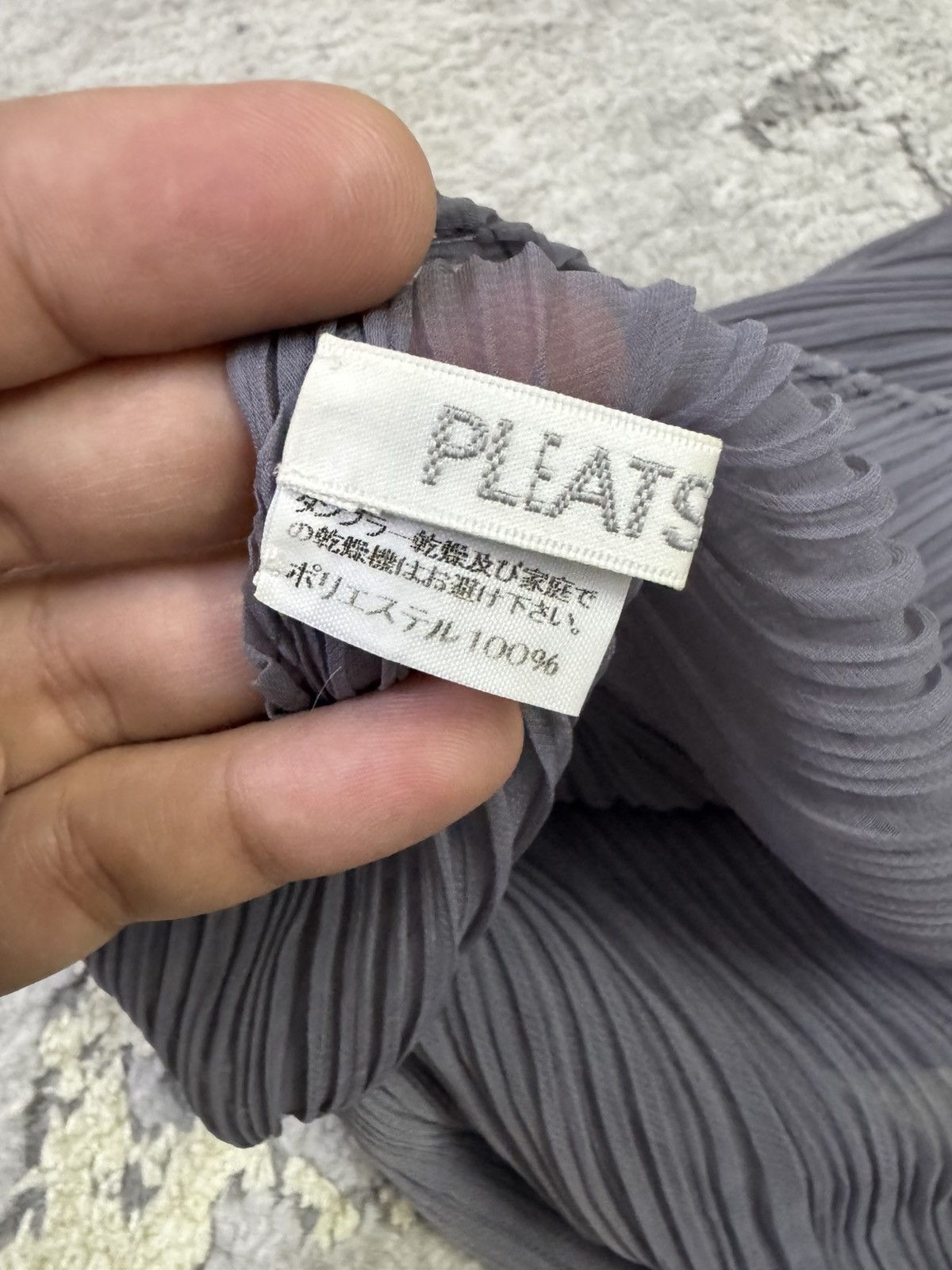 Pleats Please Issey Miyake ISSEY MIYAKE PLEATS PLEASE SCARF Size ONE SIZE - 4 Thumbnail