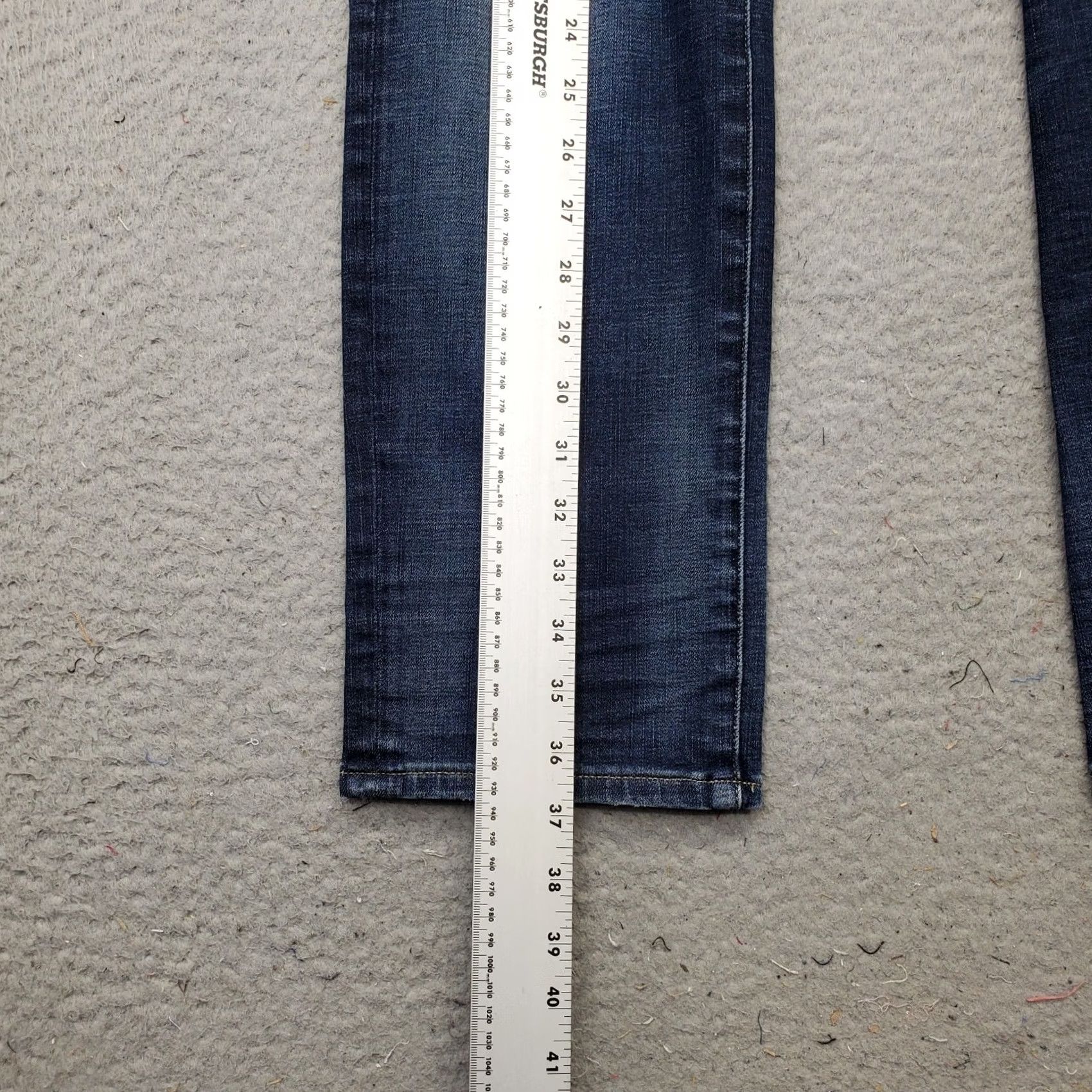 American Eagle Outfitters American Eagle Outfitters Jeans Mens 28x30 Blue Denim Distressed Straight Leg Size US 28 / EU 44 - 3 Thumbnail