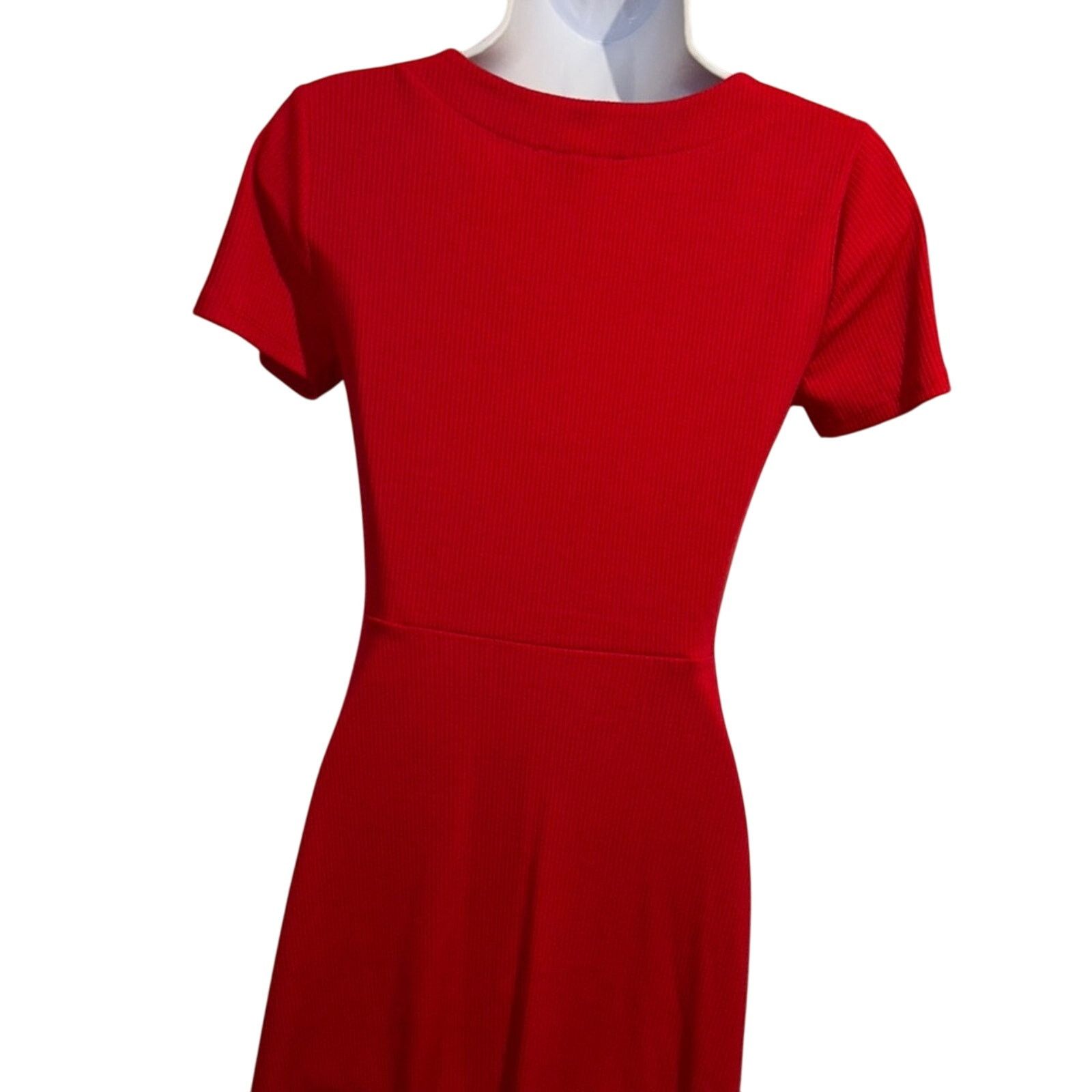 Forever 21 Forever 21 Elegant Red Button-Front Dress - Small Size S / US 4 / IT 40 - 4 Thumbnail