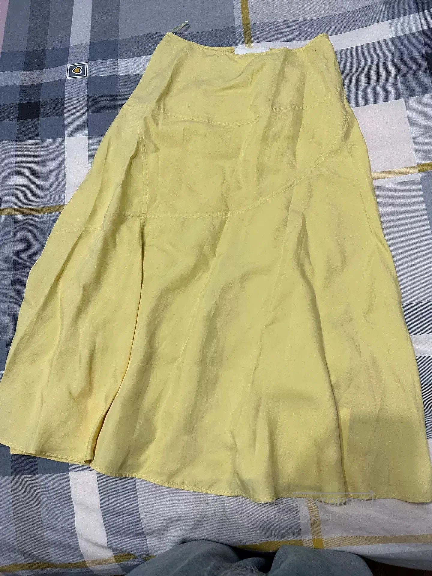 Jil Sander Jil Sander Yellow Skirt for Versatile Styling. Size 27" / US 4 / IT 40 - 1 Thumbnail