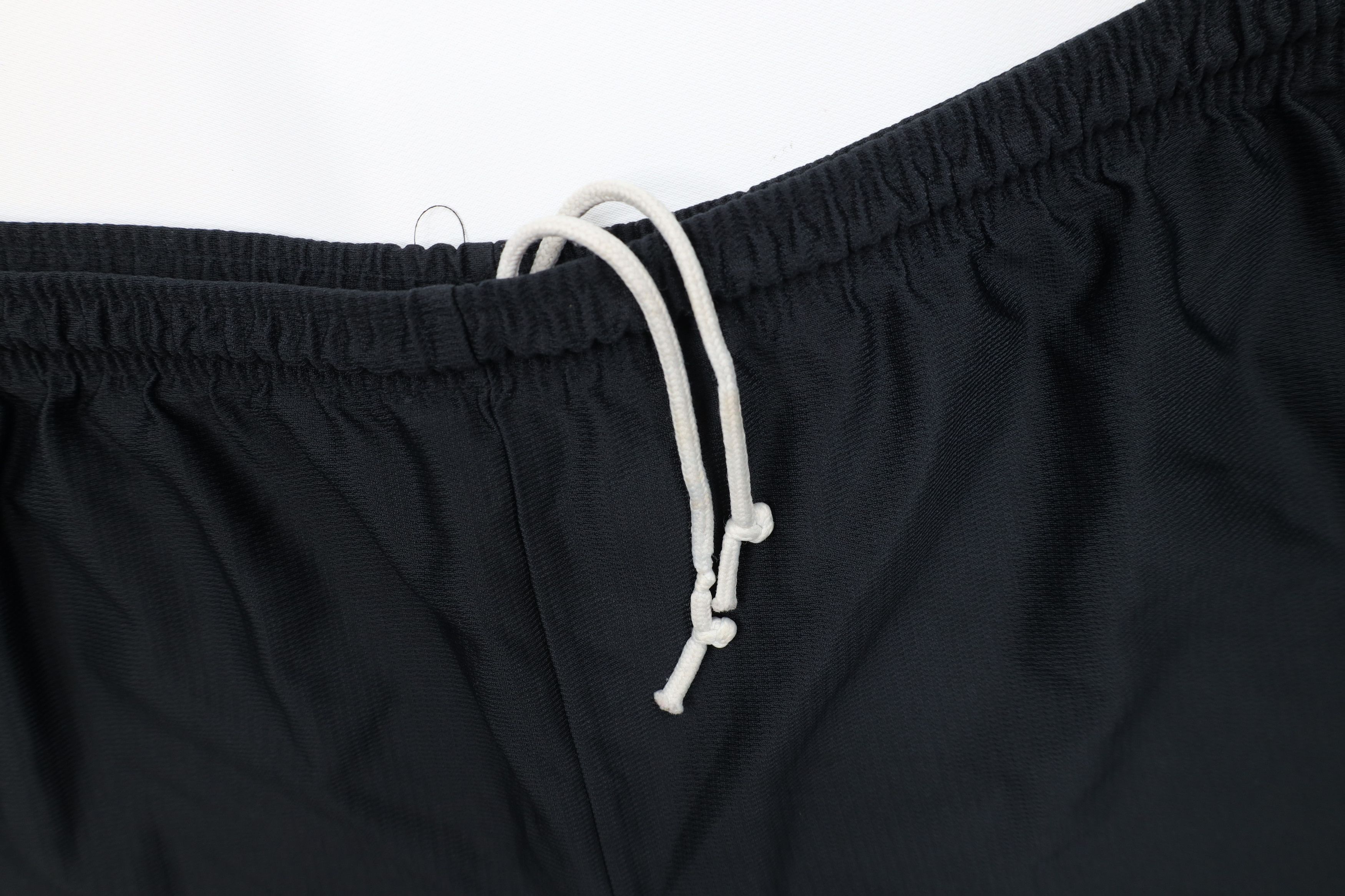 Nike Vintage 90s Y2K Nike Mini Swoosh Above Knee Shorts Black Size US 36 / EU 52 - 8 Thumbnail